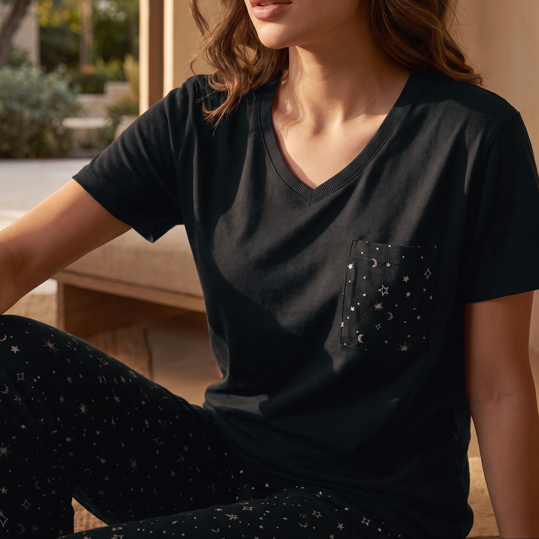 طقم تيشيرت وبيجاما بطبعات من سبلاش إنتميتس-women-clothing-nightwear-pyjamas-longsets-image-6