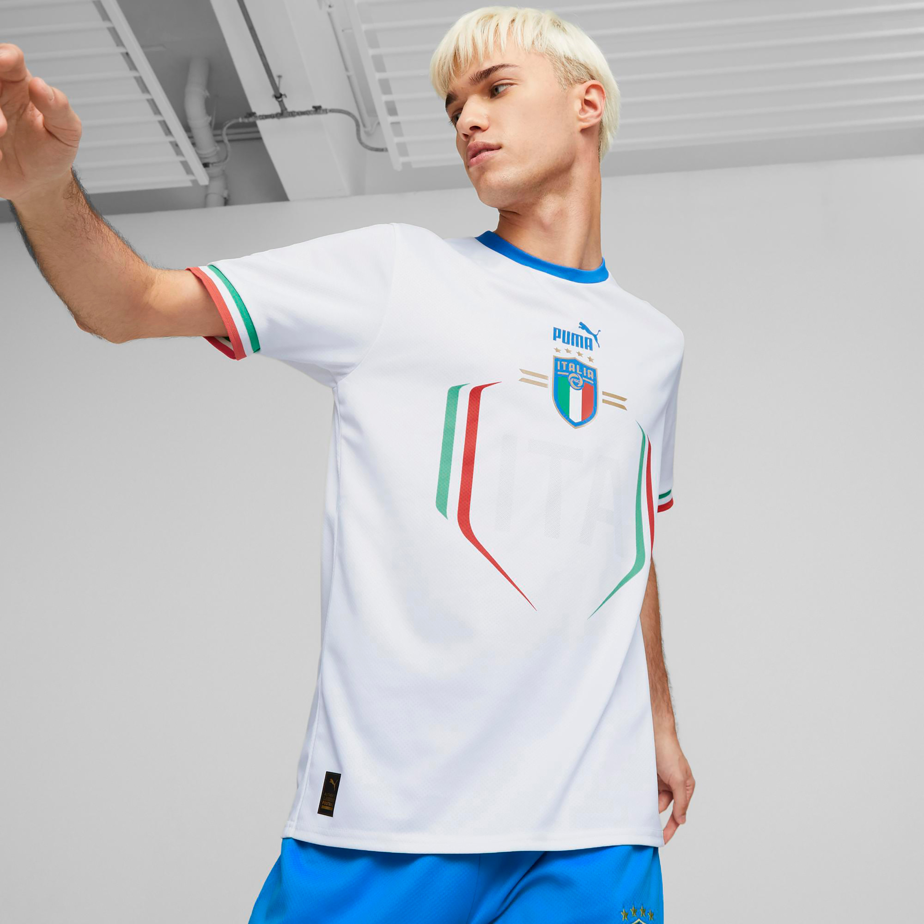 Buy Men s Puma Italy Away Replica Men Football Jersey 76565002