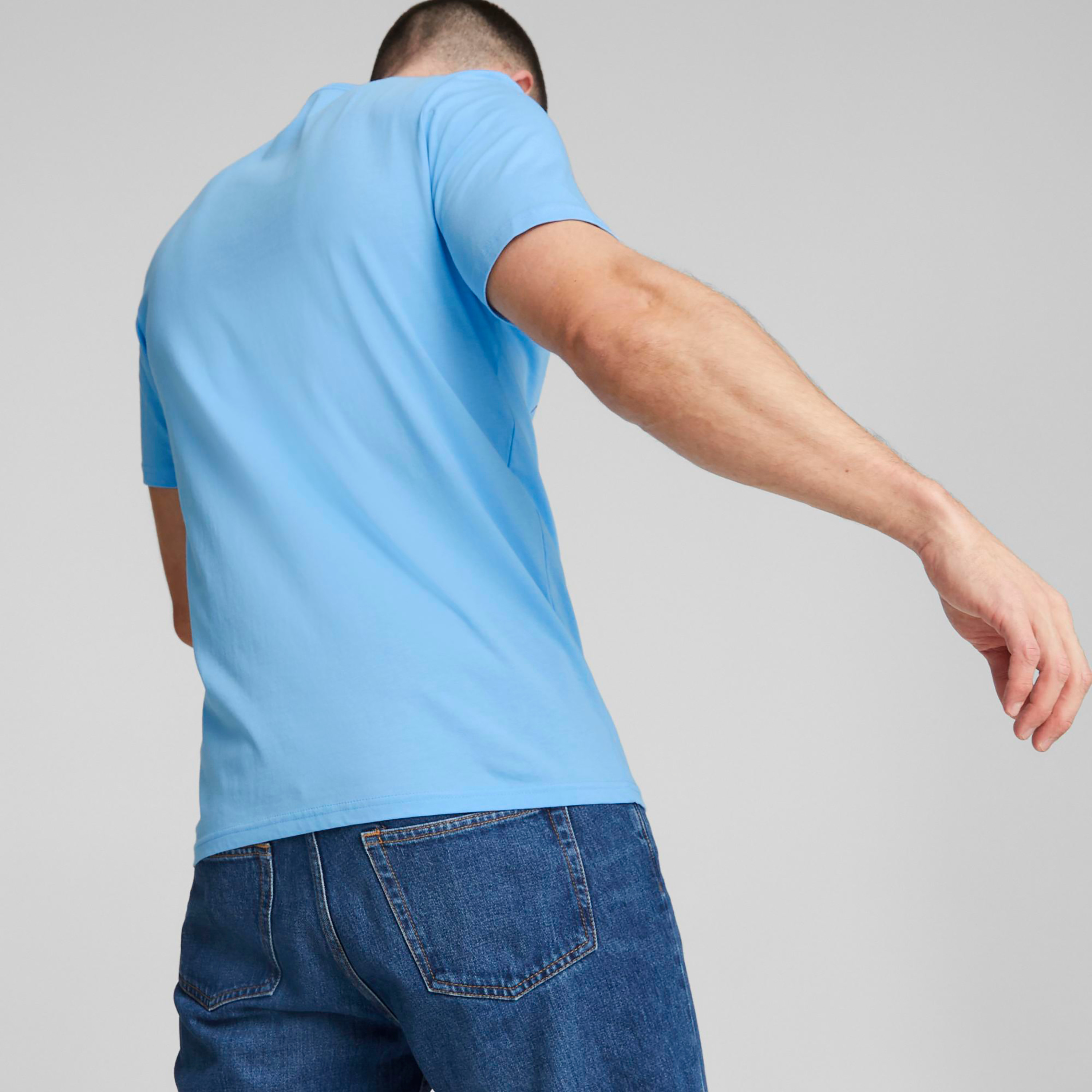 تيشيرت كرة القدم للرجال من بوما ذو مانشستر سيتي إف سي فتبلكور 76778701 -men-clothing-sportswearandactivewear-tshirtsandpolos-image-2