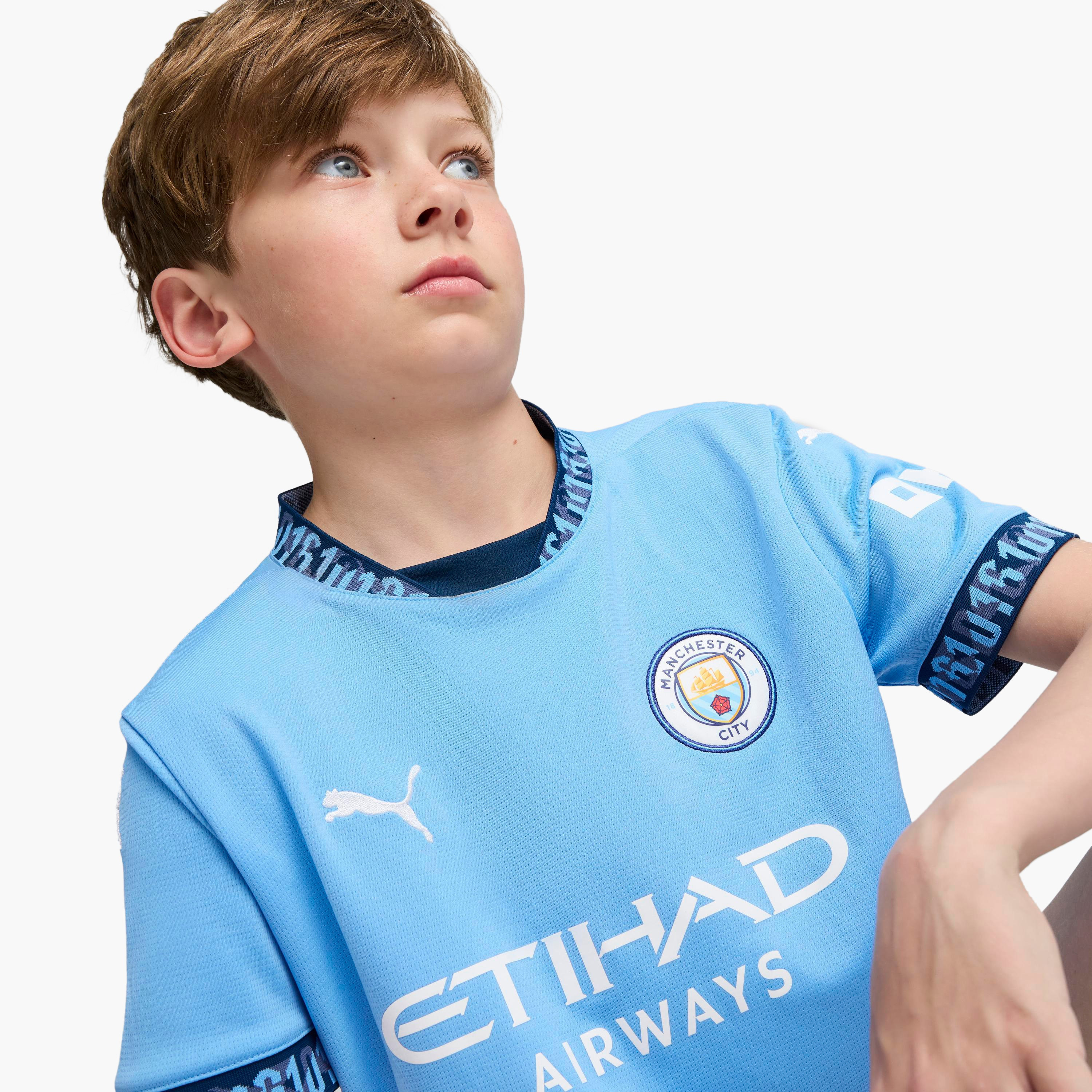 تيشيرت فريق جيرسي ريبليكا ذو مانشستر سيتي إف سي هوم للأطفال من بوما 77507801 | OE-sports-boys-clothing-tops-image-4