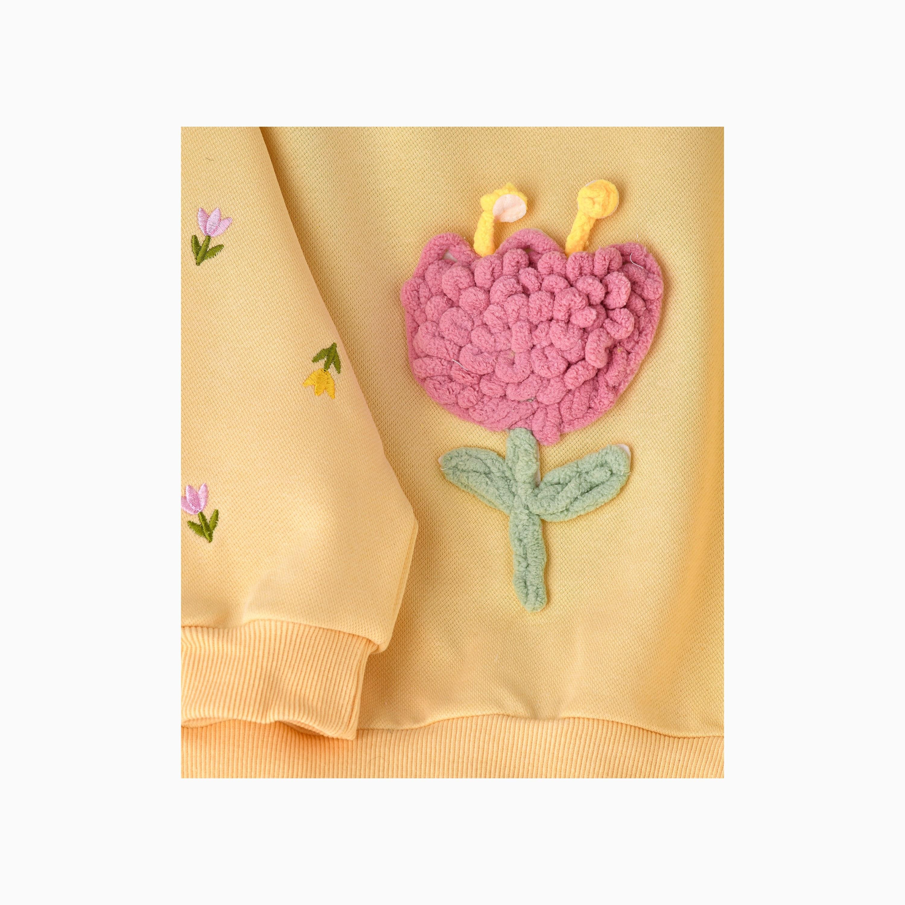 Babyqlo 2-Piece Embroidered Long Sleeves Sweatshirt with Jeans-cpkids-clothing-girls-winterwear-sets-image-2
