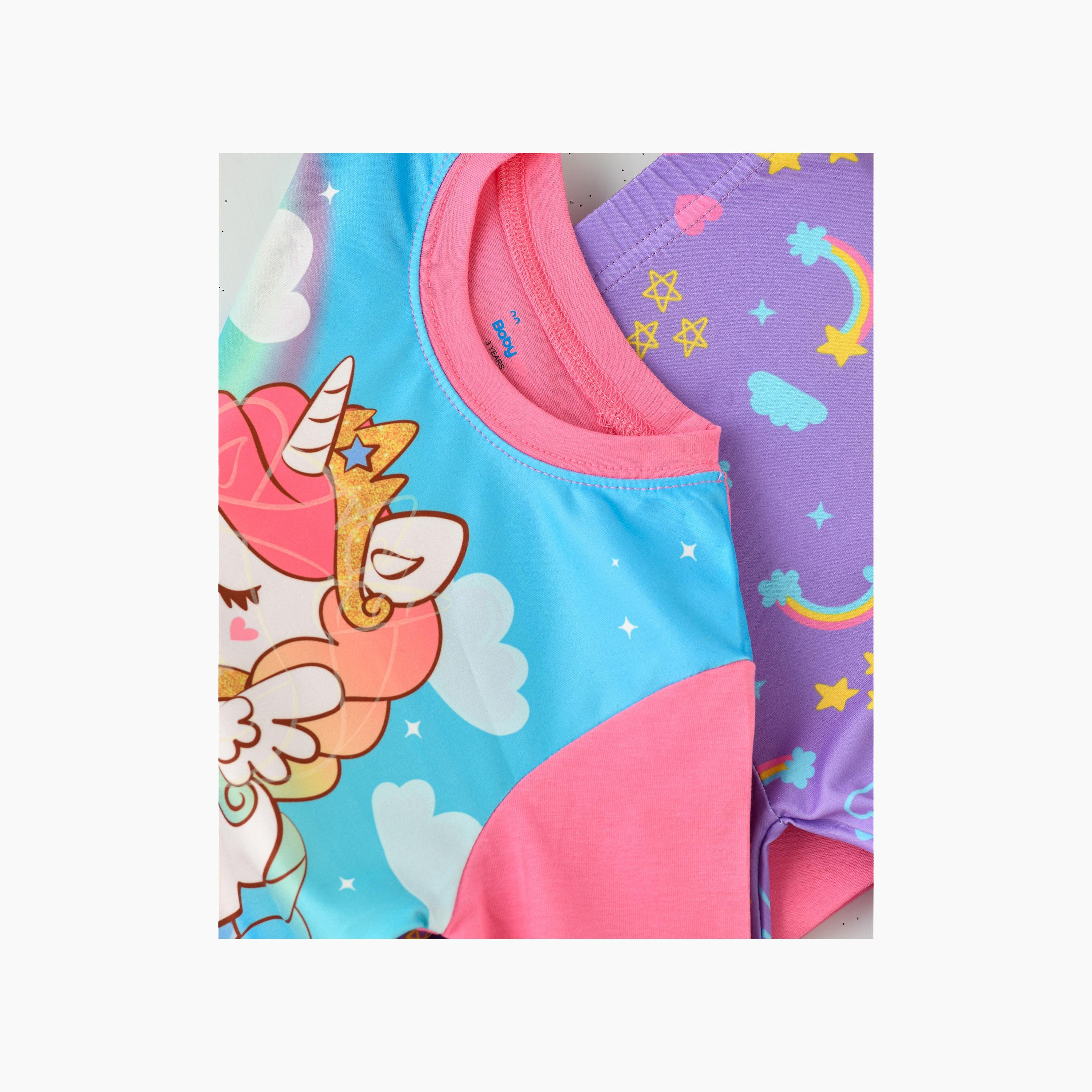 تي شيرت قطعتين بطبعة يونيكورن كانديلاند ومتوهج في الظلام مع بنطلون ركض من بيبيكلو-girls-clothing-nightwear-image-5