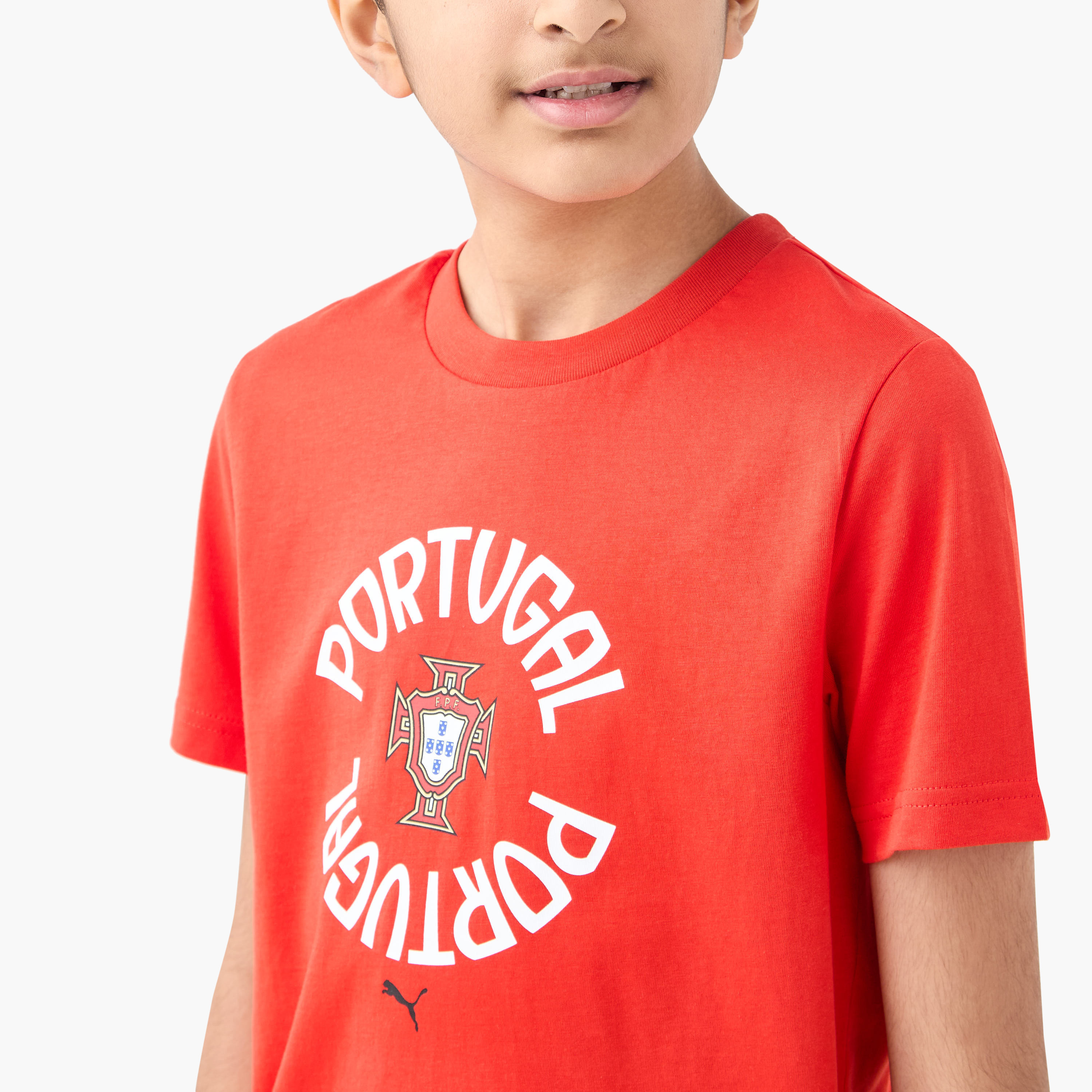 بوما- تي شيرت منتخب البرتغال الأساسي للأطفال ياقة دائرية | OE-boys-clothing-sportswear-tops-image-3