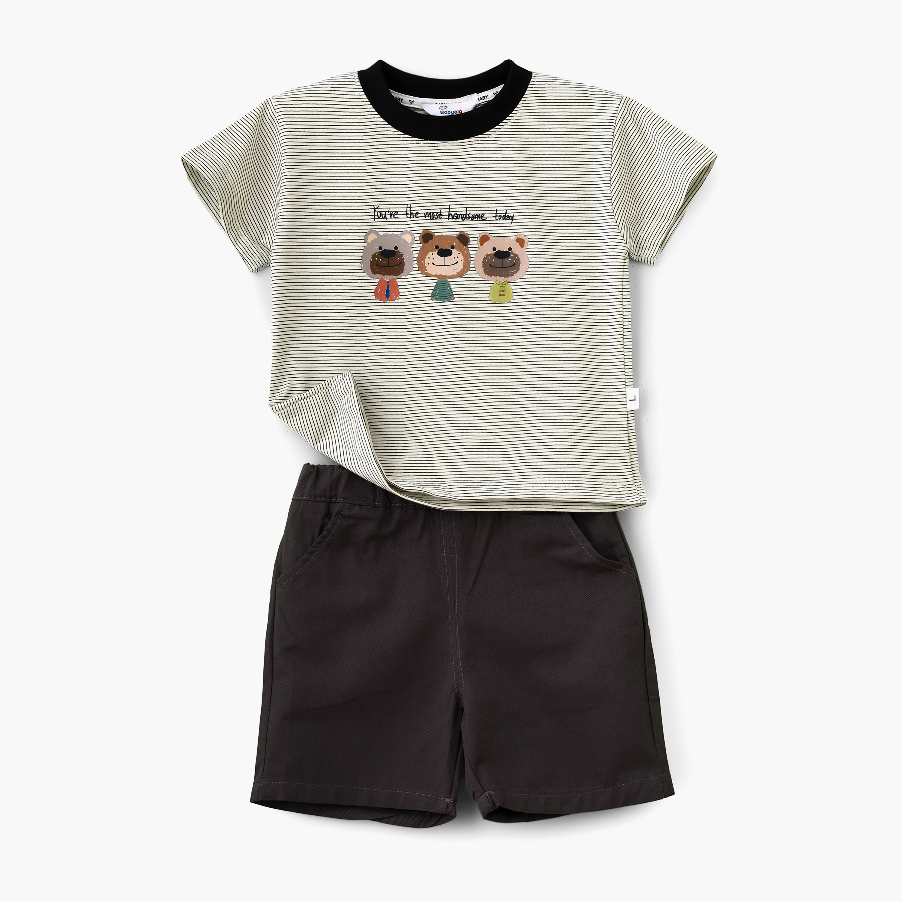 تي شيرت مخطط بأكمام قصيرة وشورت بطبعة دب من بيبيكلو-boys-clothing-setsandcoords-image-1