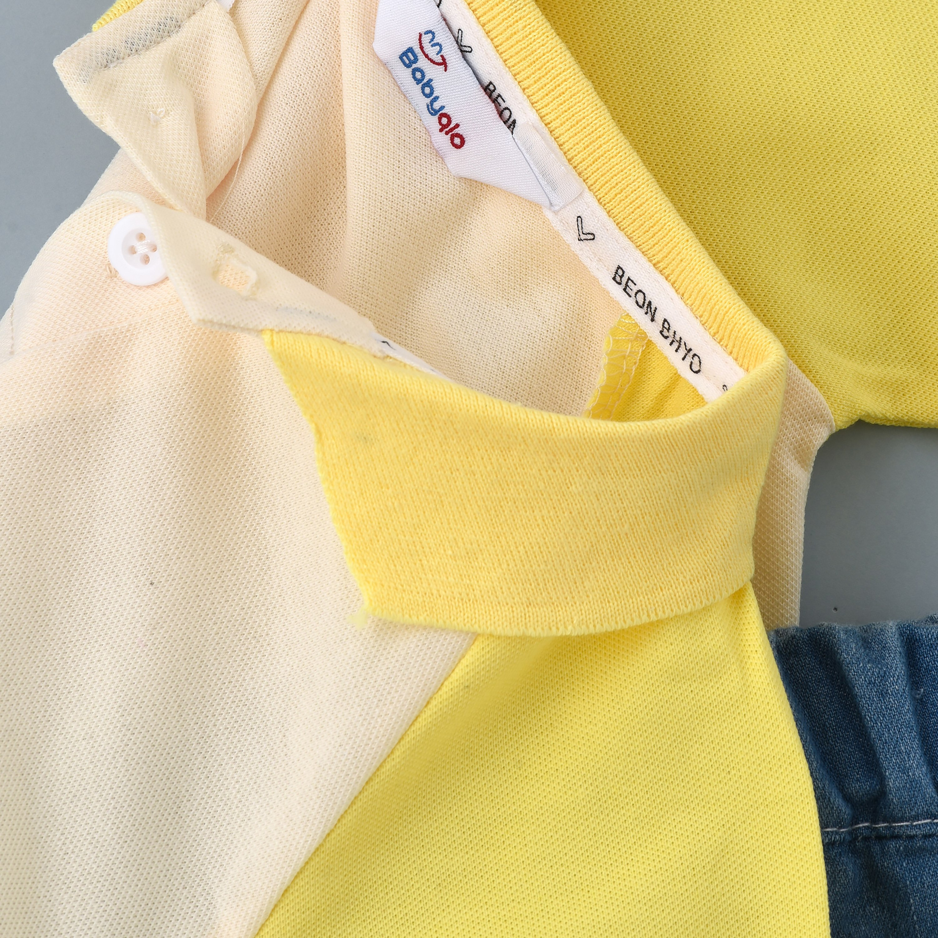 تي شيرت بأكمام قصيرة وشورت بطبعة ديناصور من بيبيكلو-boys-clothing-setsandcoords-image-4