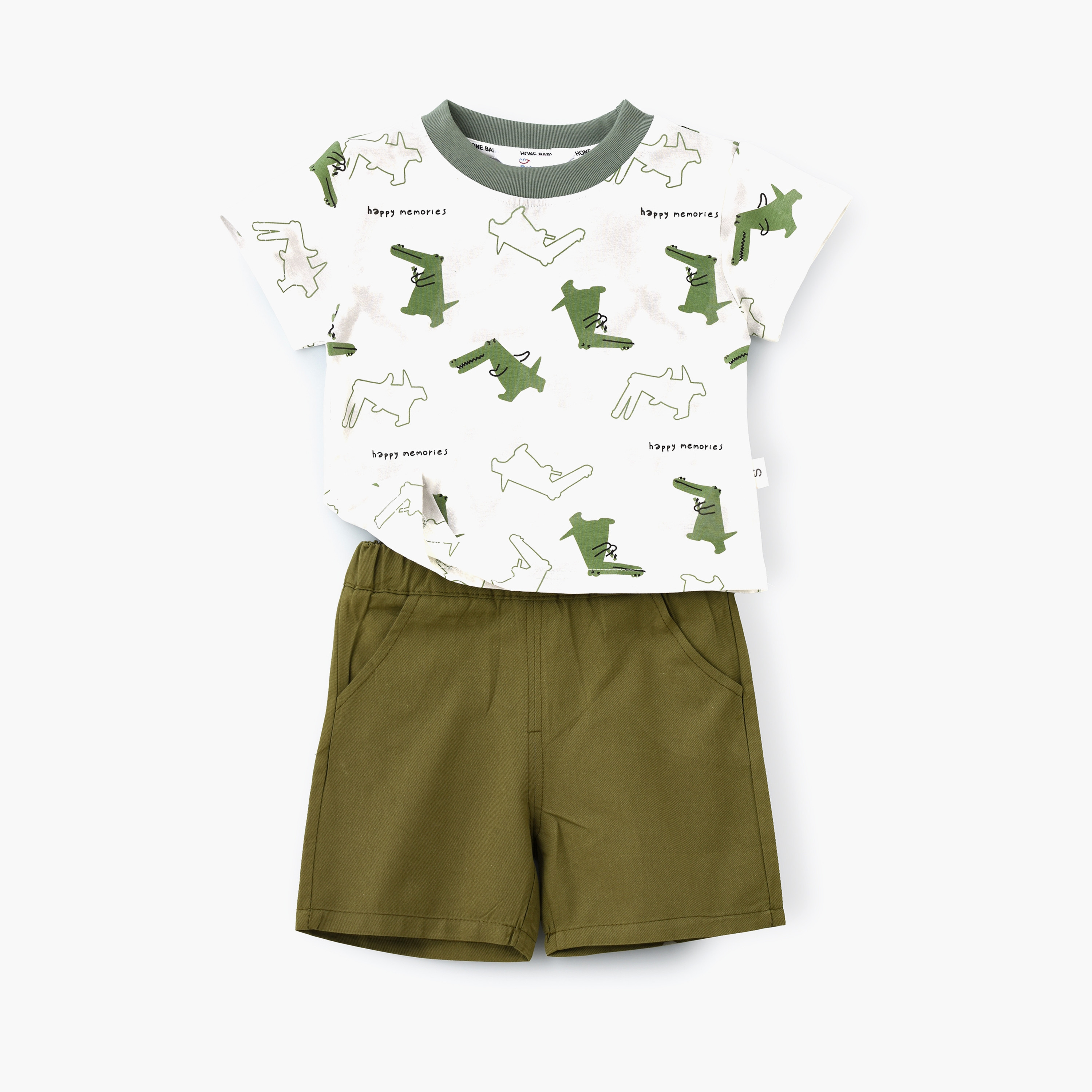 تي شيرت بأكمام قصيرة وشورت بطبعة ديناصور من بيبيكلو-boys-clothing-setsandcoords-image-1