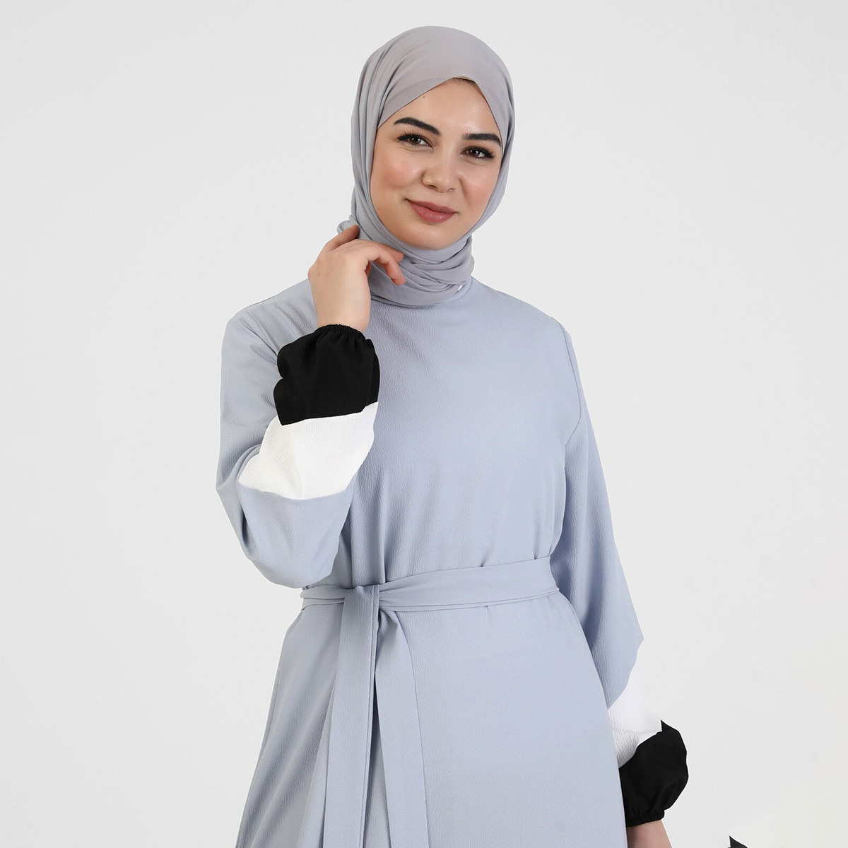 Modanisa Women Blue Colour Block Tie Belt Jalabiya-women-clothing-dresses-image-4