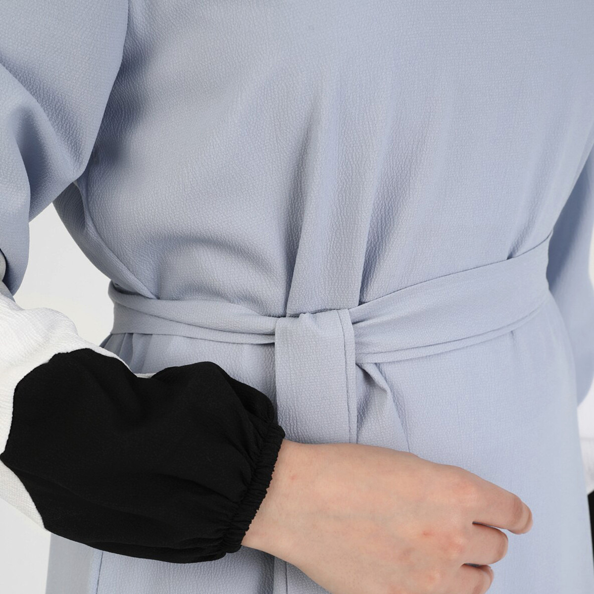 Modanisa Women Blue Colour Block Tie Belt Jalabiya-women-clothing-dresses-image-5
