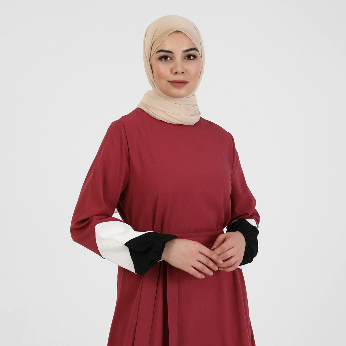 Modanisa Women Dusty Rose Colour Block Tie Belt Jalabiya-women-clothing-dresses-image-3