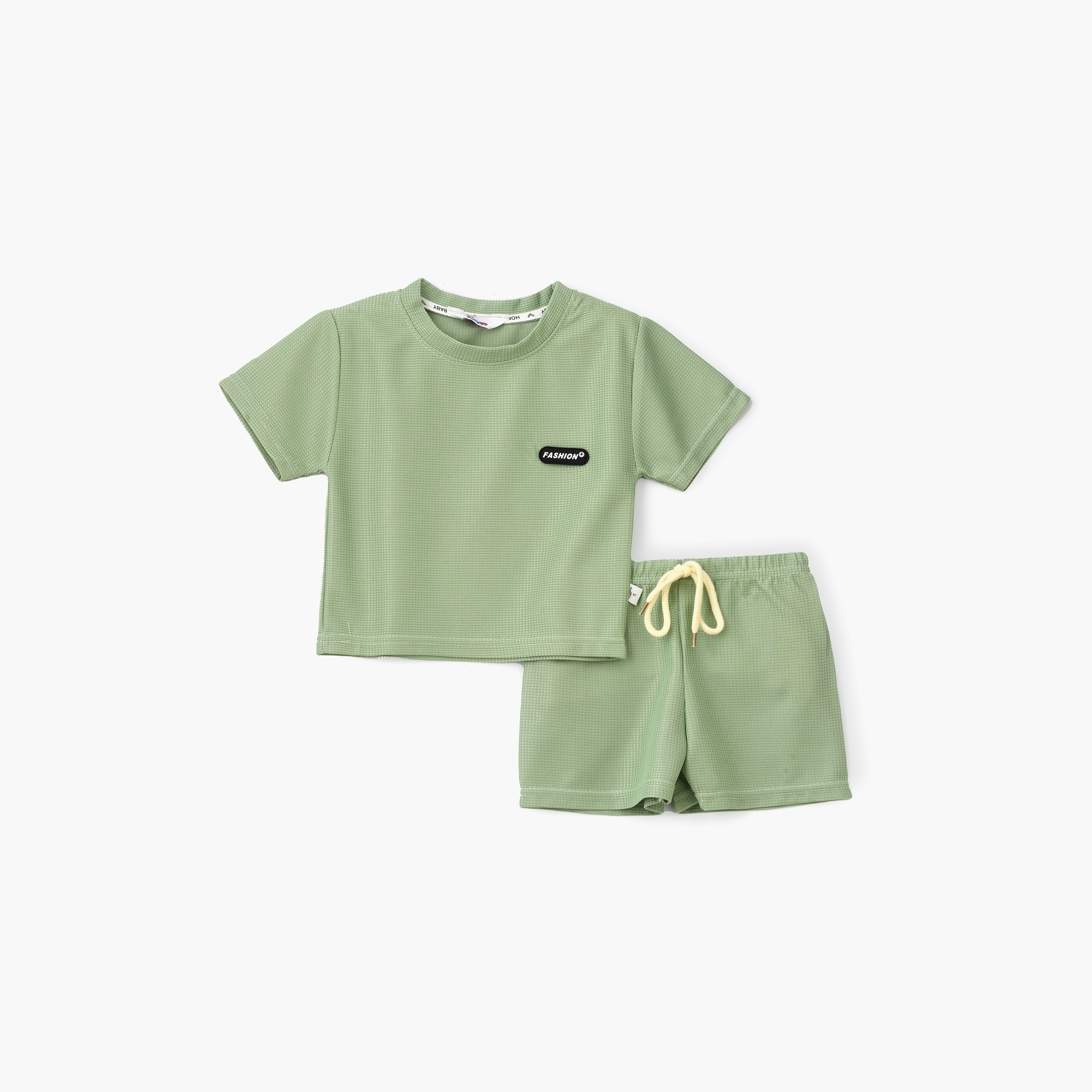 تي شيرت سادة بأكمام قصيرة مع شورت من بيبيكلو-baby-boys-clothing-setsandcoords-image-4