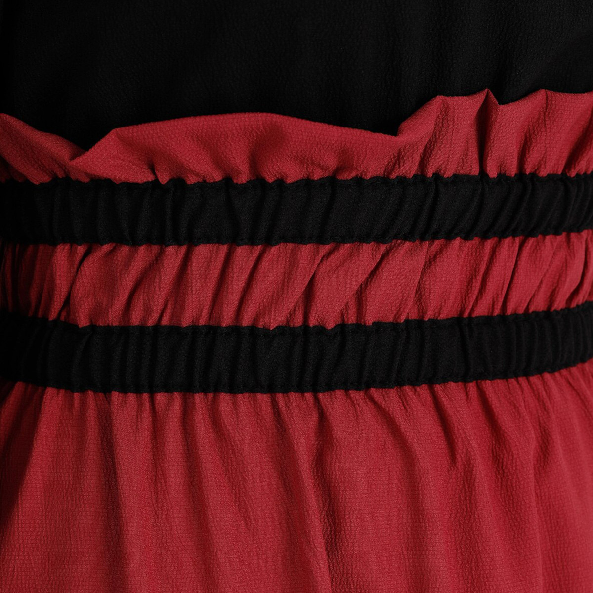 فستان ماكسي نسائي من مودانيسا مع زهرة مغبرة برقبة دائرية وظهر بفتحة وأزرار-women-clothing-dresses-image-5