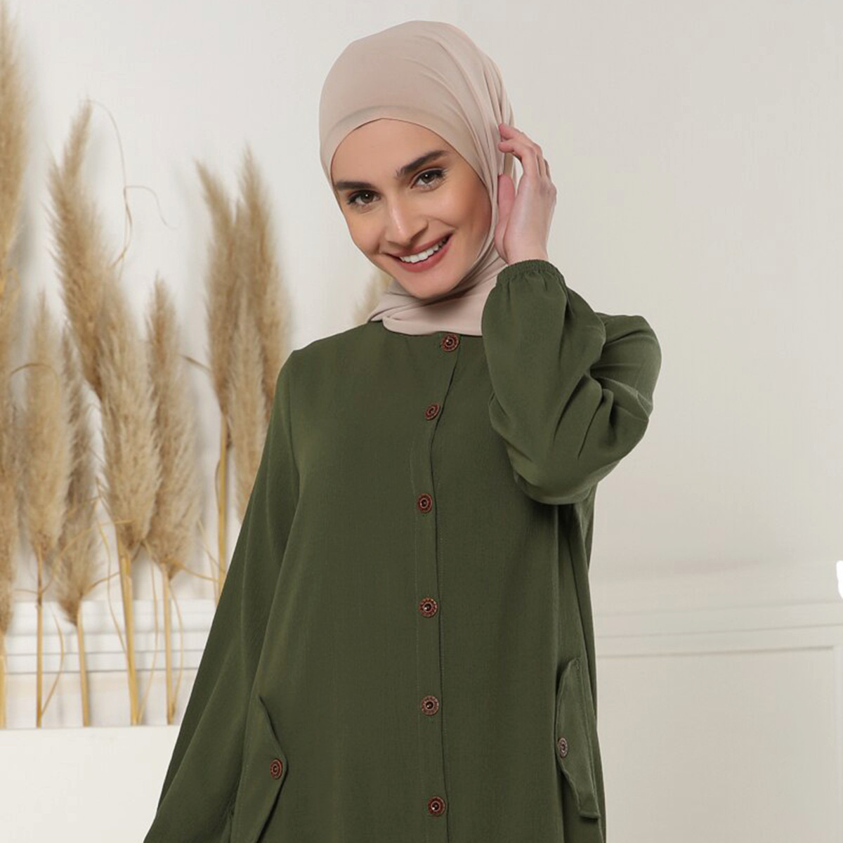 Women Solid Button Closure Abaya Tavin By Modanisa-women-arabicclothing-abayas-image-2