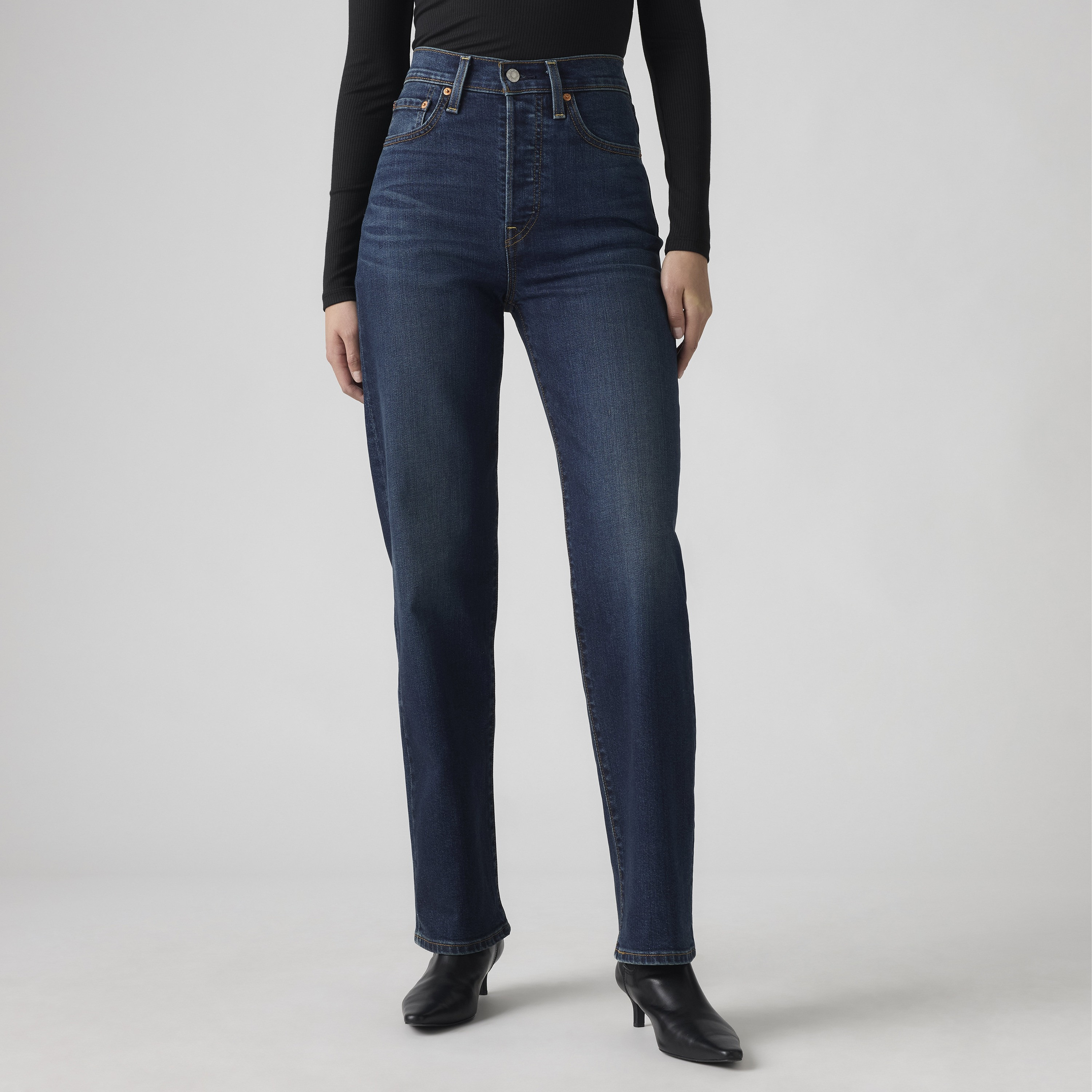 جينز نسائي بقصة مستقيمة بلون إنديجو بخمسة جيوب مقاس 30 من ليـفايس-women-clothing-bottoms-jeans-image-1