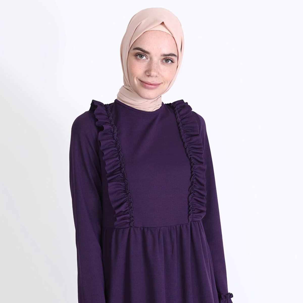 Women Ruffle Round Neck Maxi Dress ZENANE By Modanisa-women-clothing-dresses-image-3