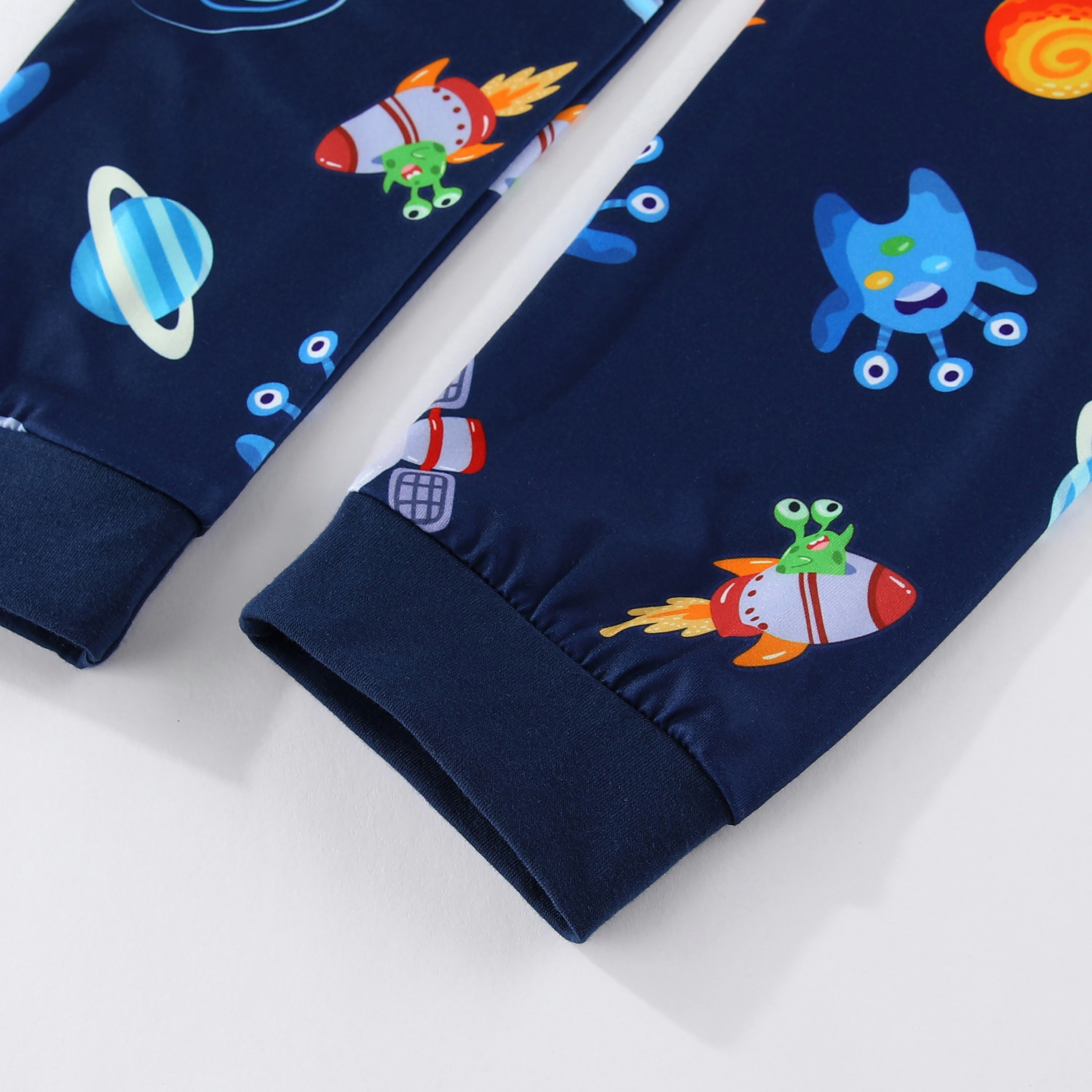 Babyqlo 2-Piece Astronaut Printed Glow in the Dark Pyjama Set-boys-clothing-setsandcoords-image-9