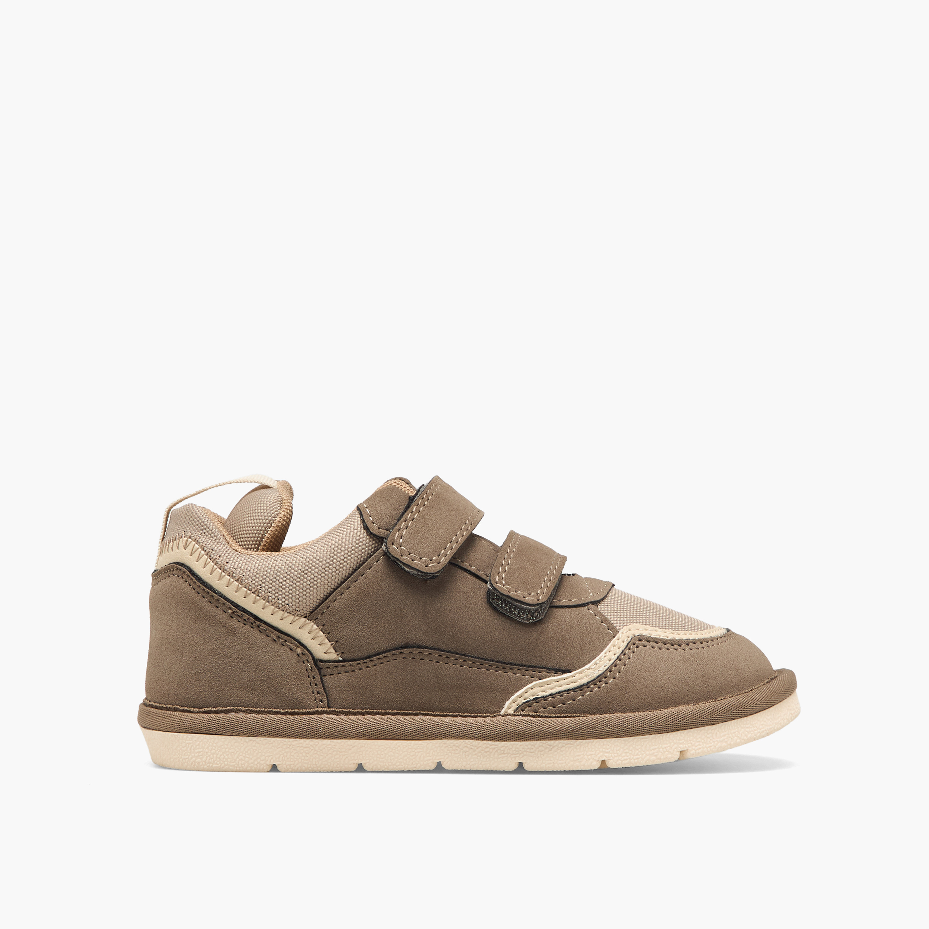 حذاء بشريط إغلاق للأولاد من جونيورز-boys-shoes-sneakers-image-3