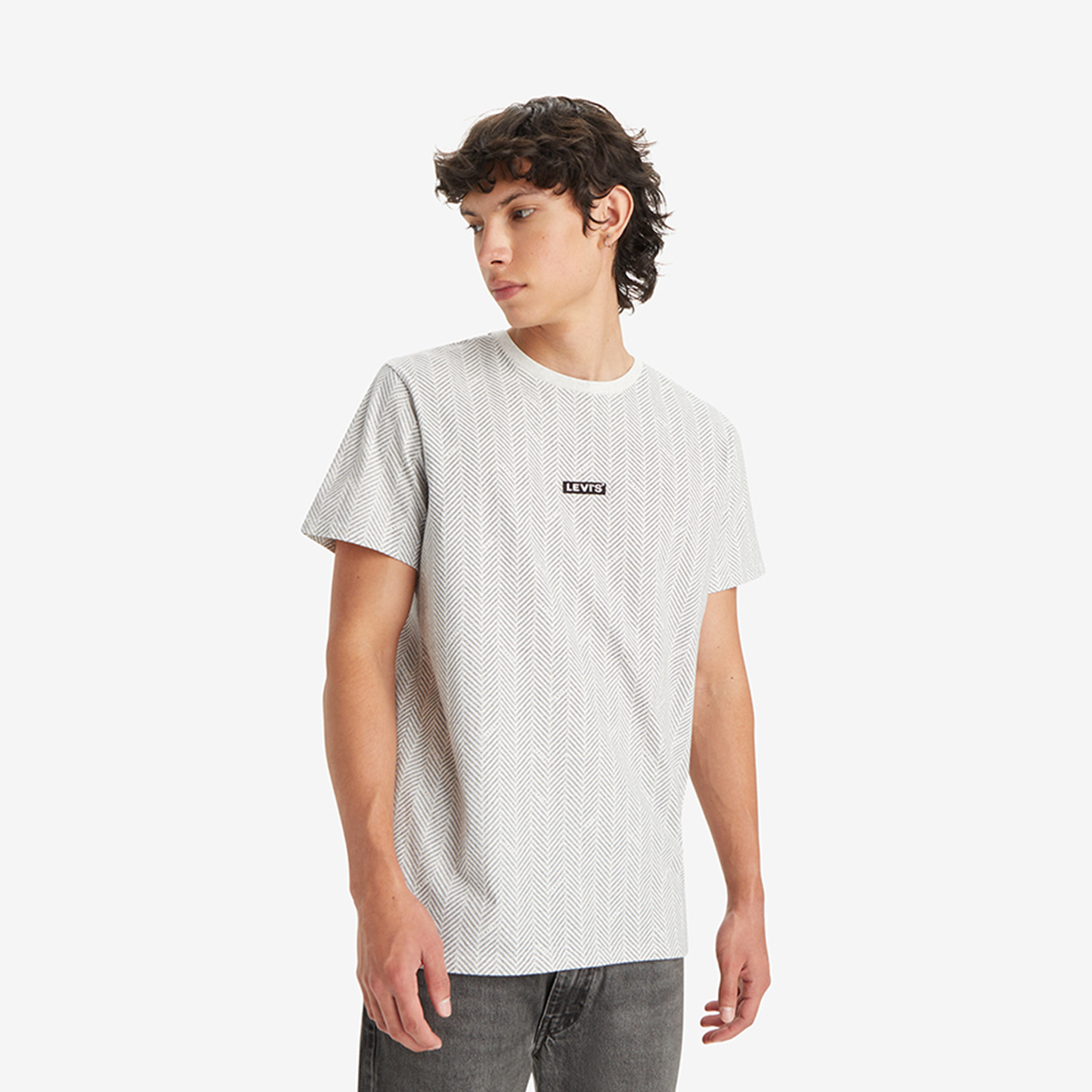 Levi's Men's Relaxed Fit Logo Crew Neck Short Sleeves T-shirt-men-clothing-tshirtsandpolos-tshirts-image-1