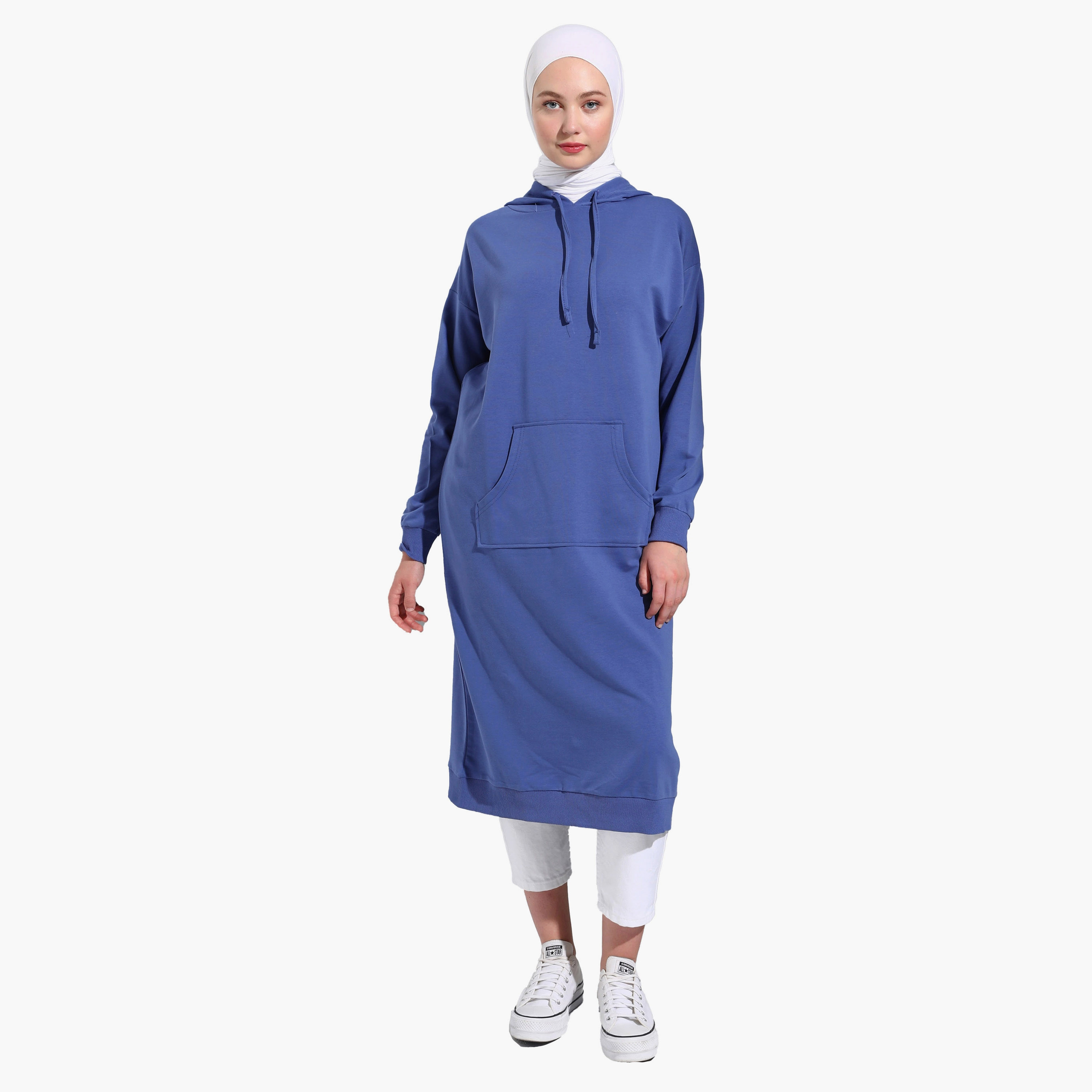 Modanisa Plain Long Hoodie with Kangaroo Pocket-women-clothing-hoodiesandsweatshirts-hoodies-image-1