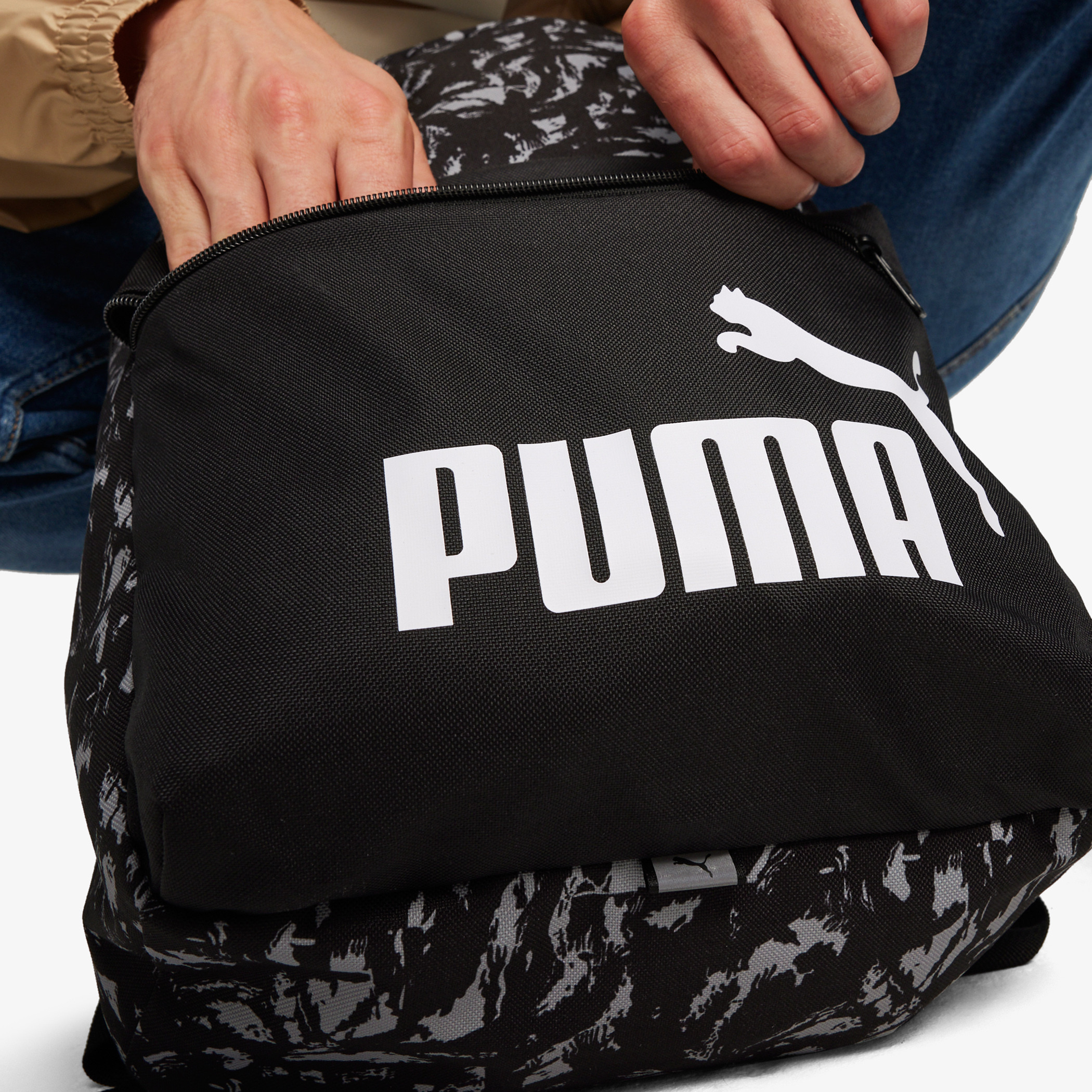 شنطة ظهر بسحّاب إغلاق وحمالات قابلة للتعديل وطبعات شعار من بوما-school-bagsandbackpacks-backpacks-image-5