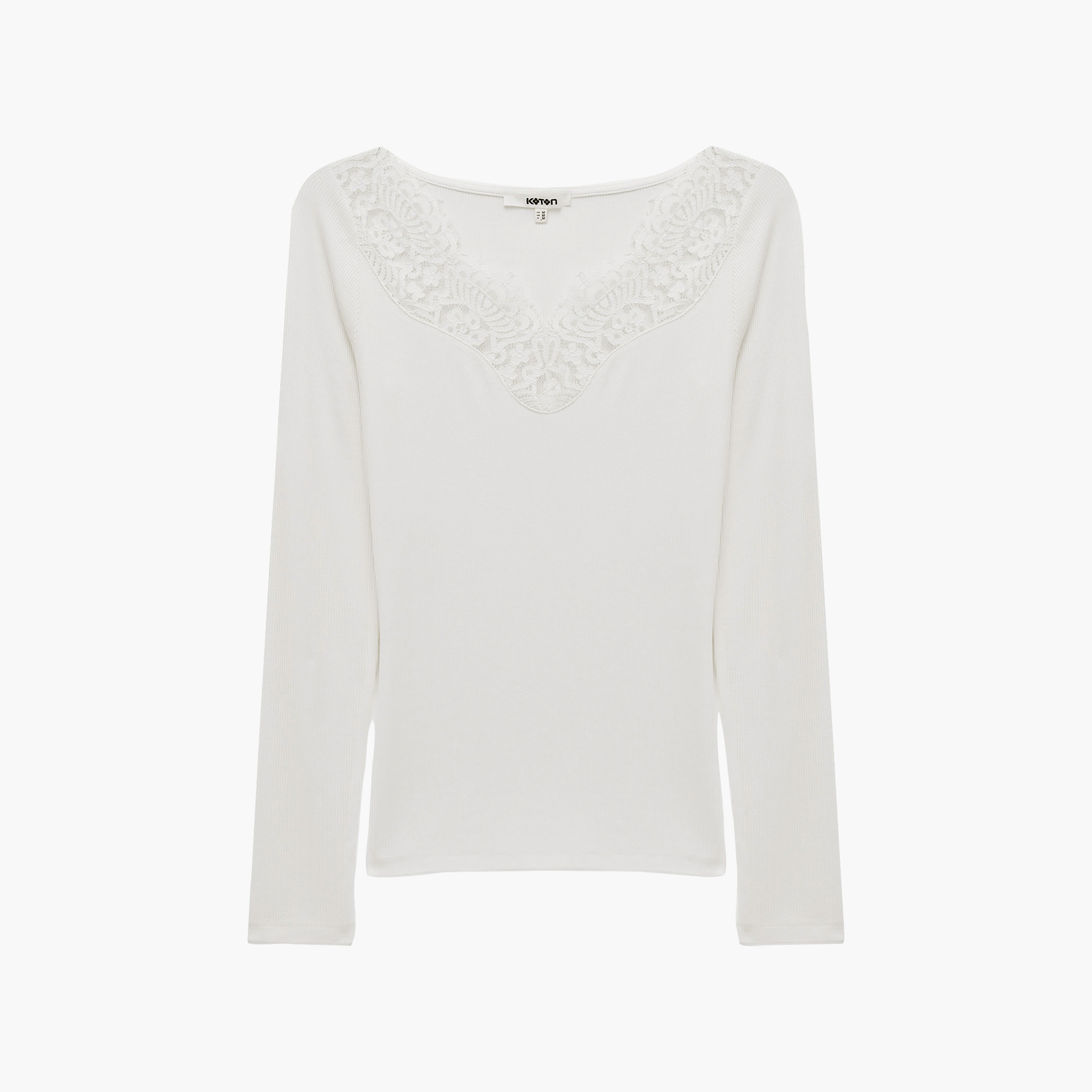 توب مضلع حريمي مزين بالدانتيل باللون الأبيض من كوتون-women-clothing-shirtsandblouses-blouses-image-5