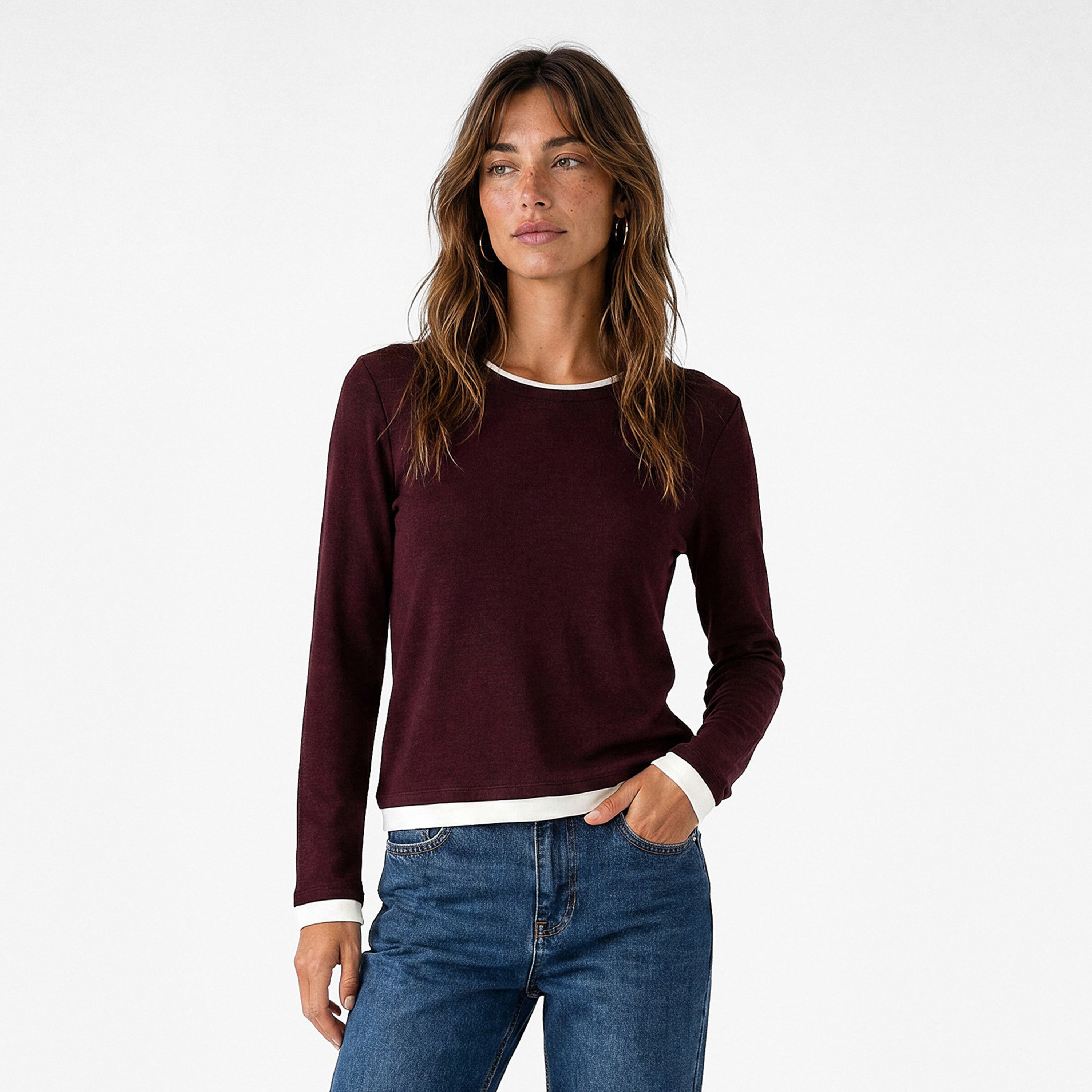 تيشيرت حريمي بشرائط تحديد مباينة من كوتون-women-clothing-tshirts-image-4