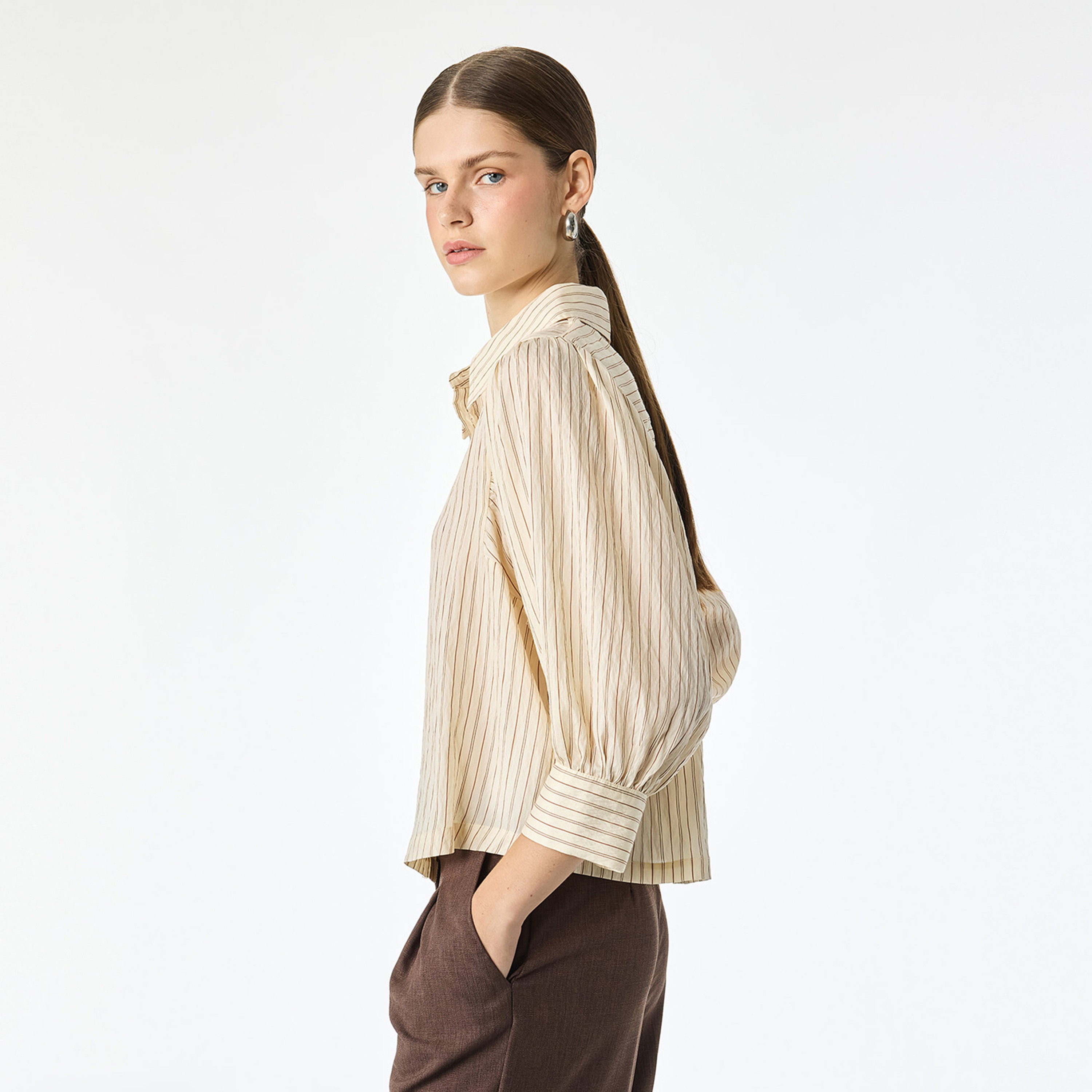 KOTON Beige Striped Poplin Collared Puff Sleeves Women's Shirt-women-clothing-shirtsandblouses-shirts-image-4
