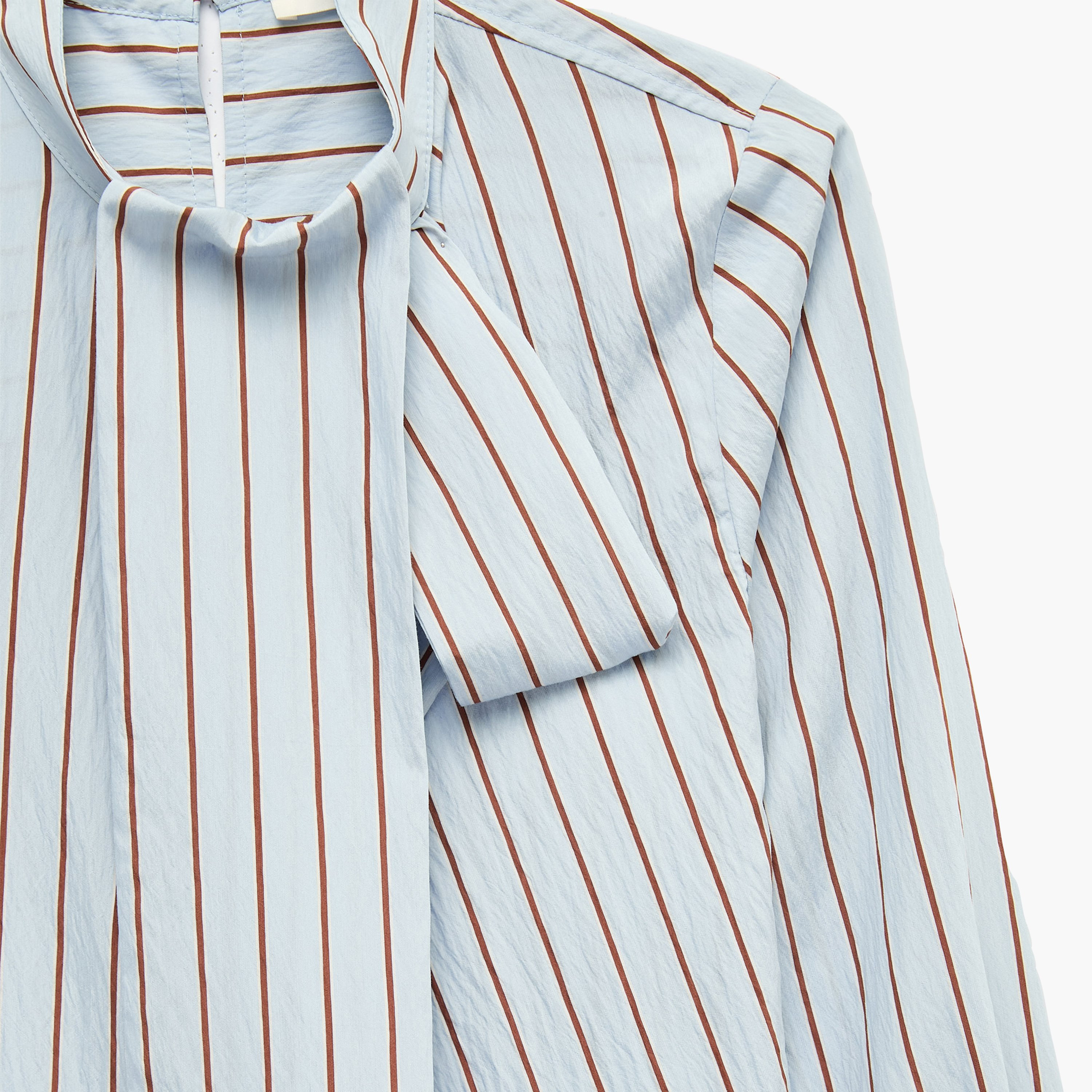 توب حريمي مخطط بفتحة رقبة مرتفعة باللون الأزرق من كوتون-women-clothing-shirtsandblouses-blouses-image-3