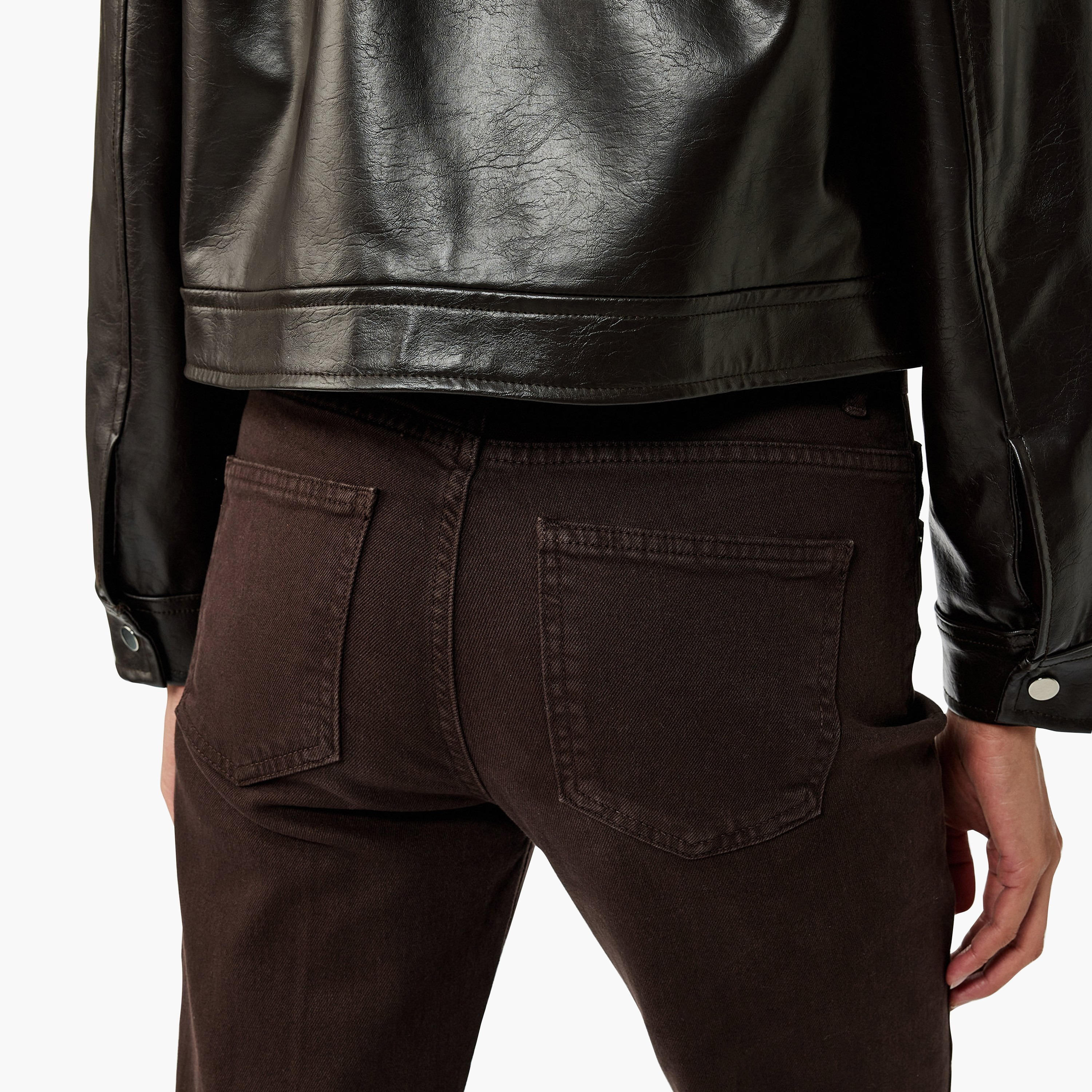 بنطال حريمي بقصة بوت كات باللون البني الداكن من كوتون-women-clothing-trousers-image-4