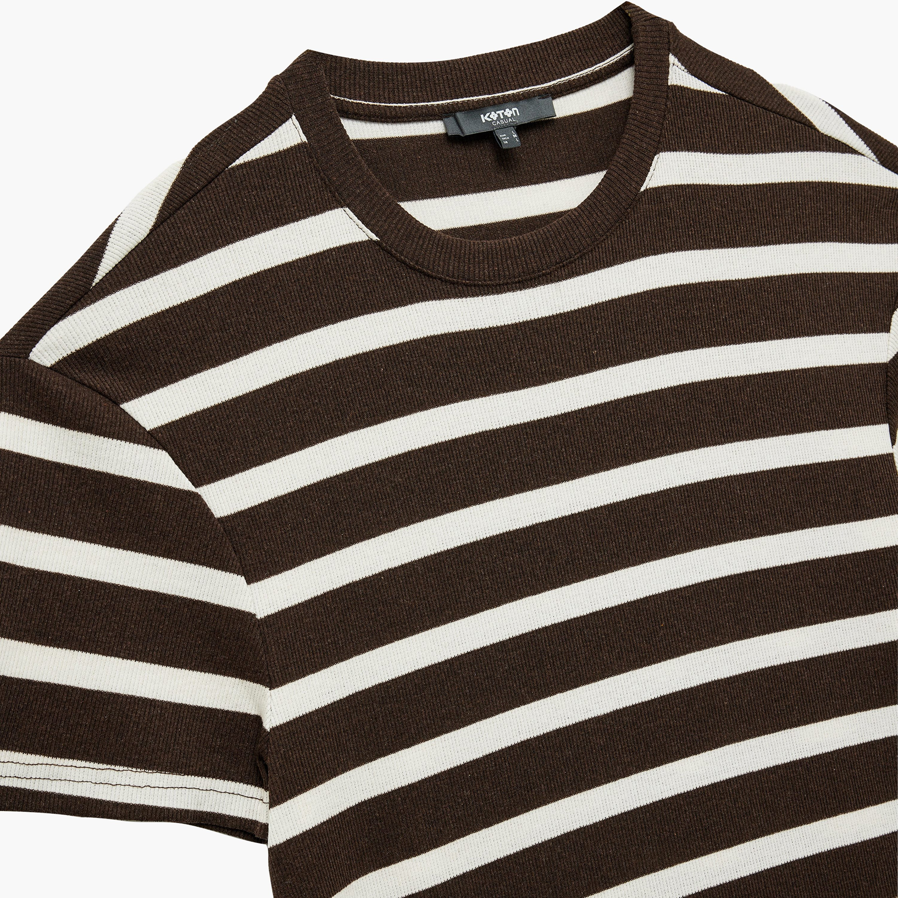KOTON Striped Round Neck Short Sleeves Men's T-Shirt-men-clothing-tshirtsandpolos-tshirts-image-5