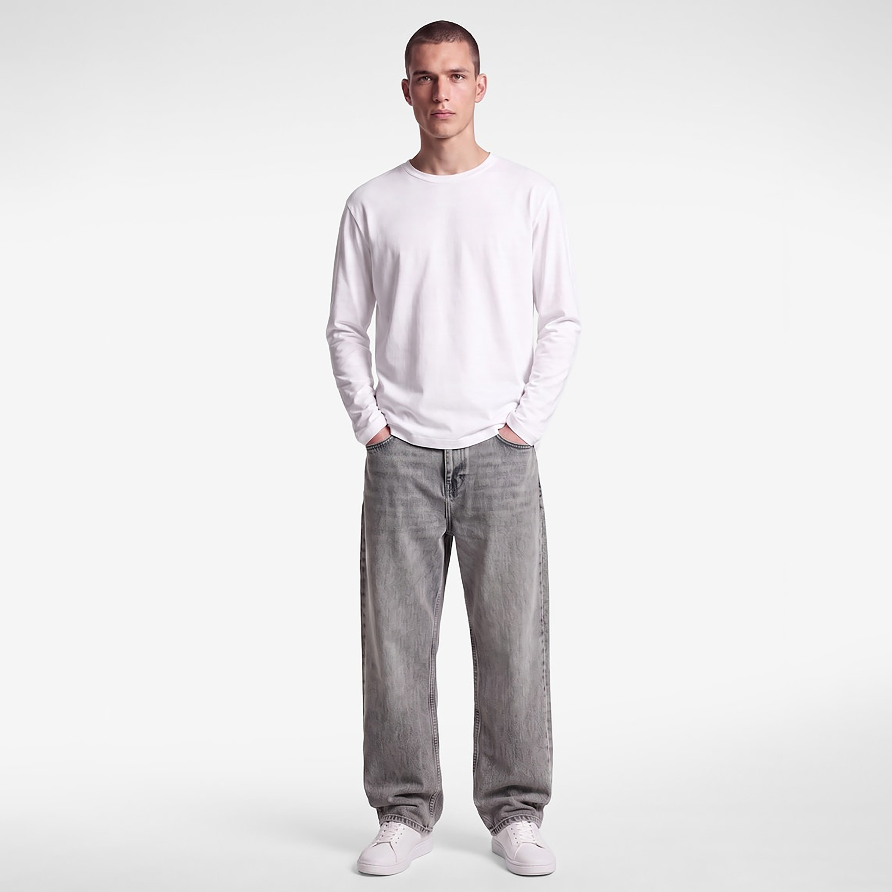 KOTON Plain Round Neck Long Sleeves Men's T-Shirt-men-clothing-tshirtsandpolos-tshirts-image-2