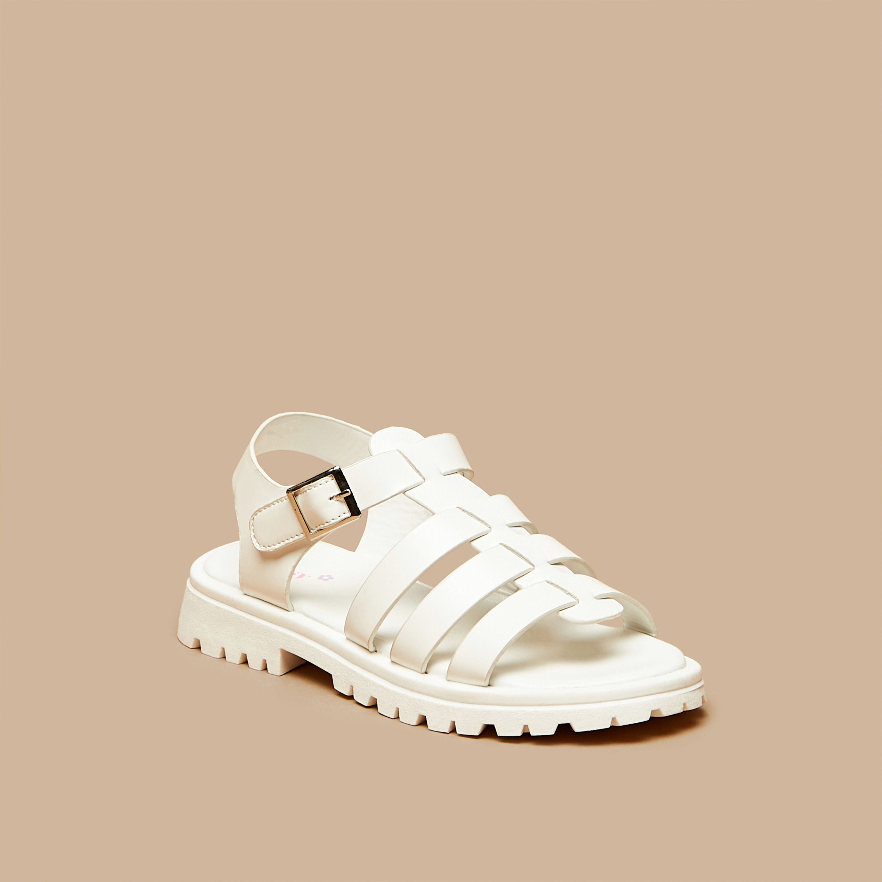 صندل سادة بمقدمة مفتوحة وإبزيم إغلاق من ليتل ميسي-girls-shoes-sandals-image-6