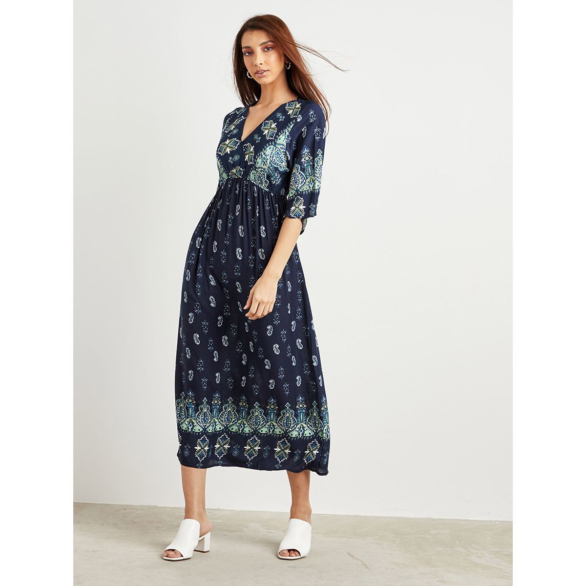 فستان قصير مطبوع من ستايلي-women-clothing-dresses-image-1