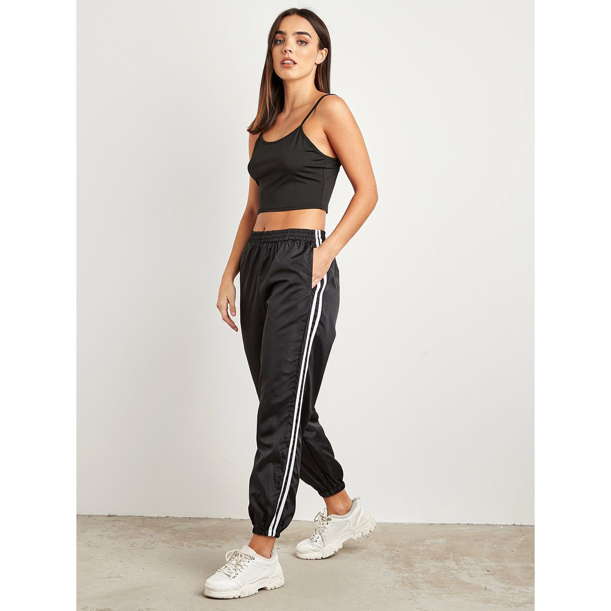 بنطلون رياضي بخطوط جانبية من ستايلي-women-clothing-bottoms-joggers-image-3