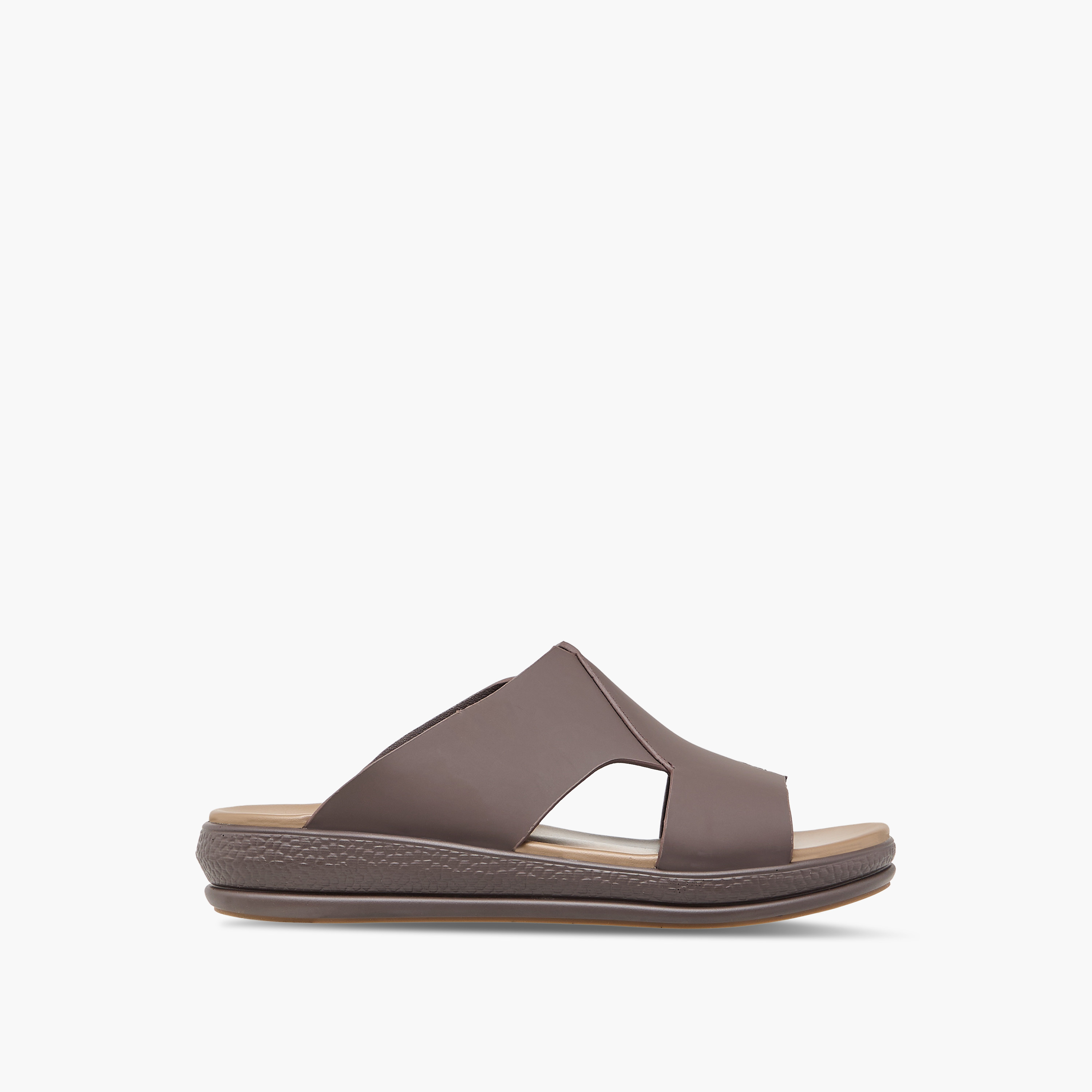 صندل سهل الارتداء مفرغ من أل بي أل من شو إكسبريس-men-shoes-sandals-image-3