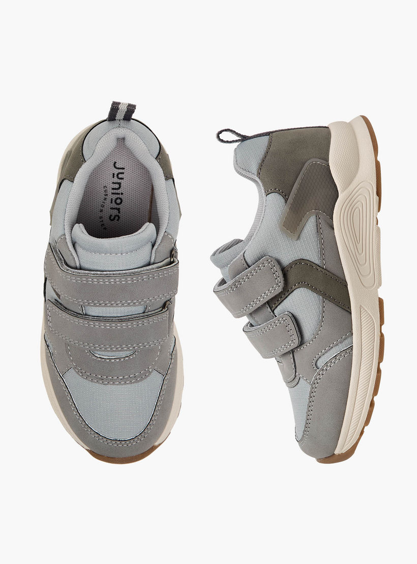 حذاء سنيكرز بشريط إغلاق لاصق وألواح للأطفال من جونيورز-boys-shoes-schoolshoes-image-1