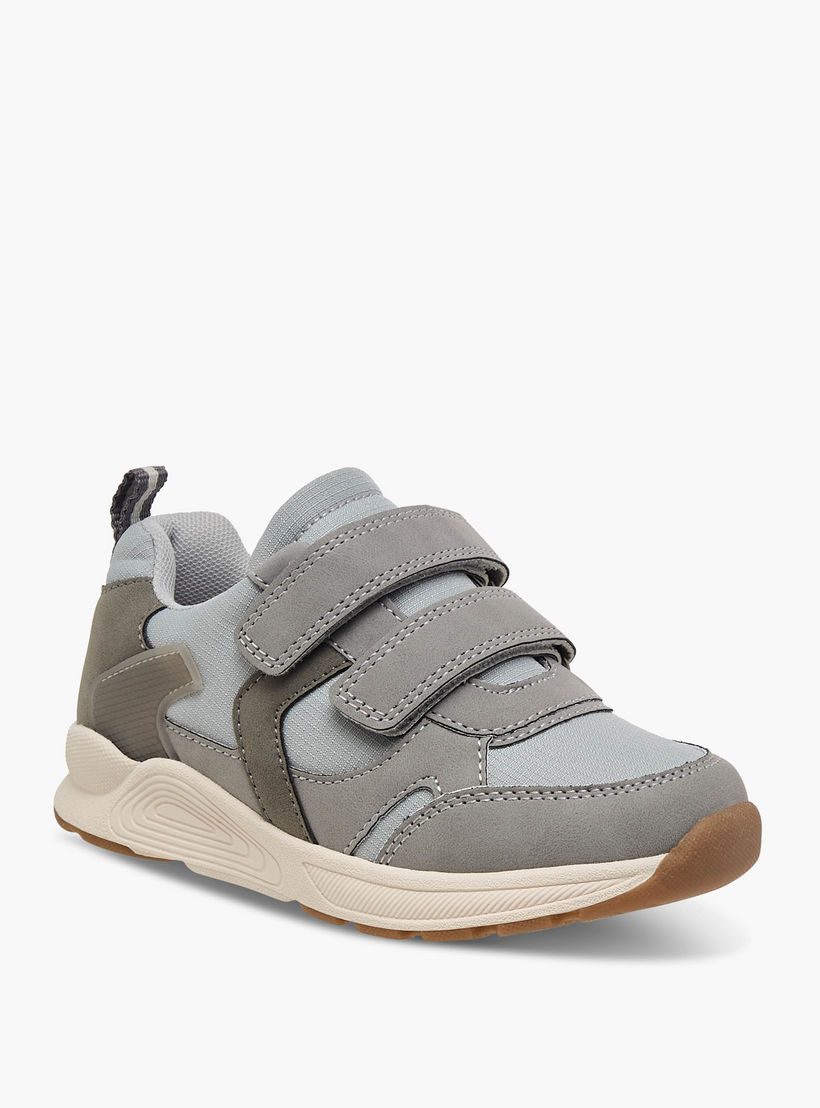 حذاء سنيكرز بشريط إغلاق لاصق وألواح للأطفال من جونيورز-boys-shoes-schoolshoes-image-2