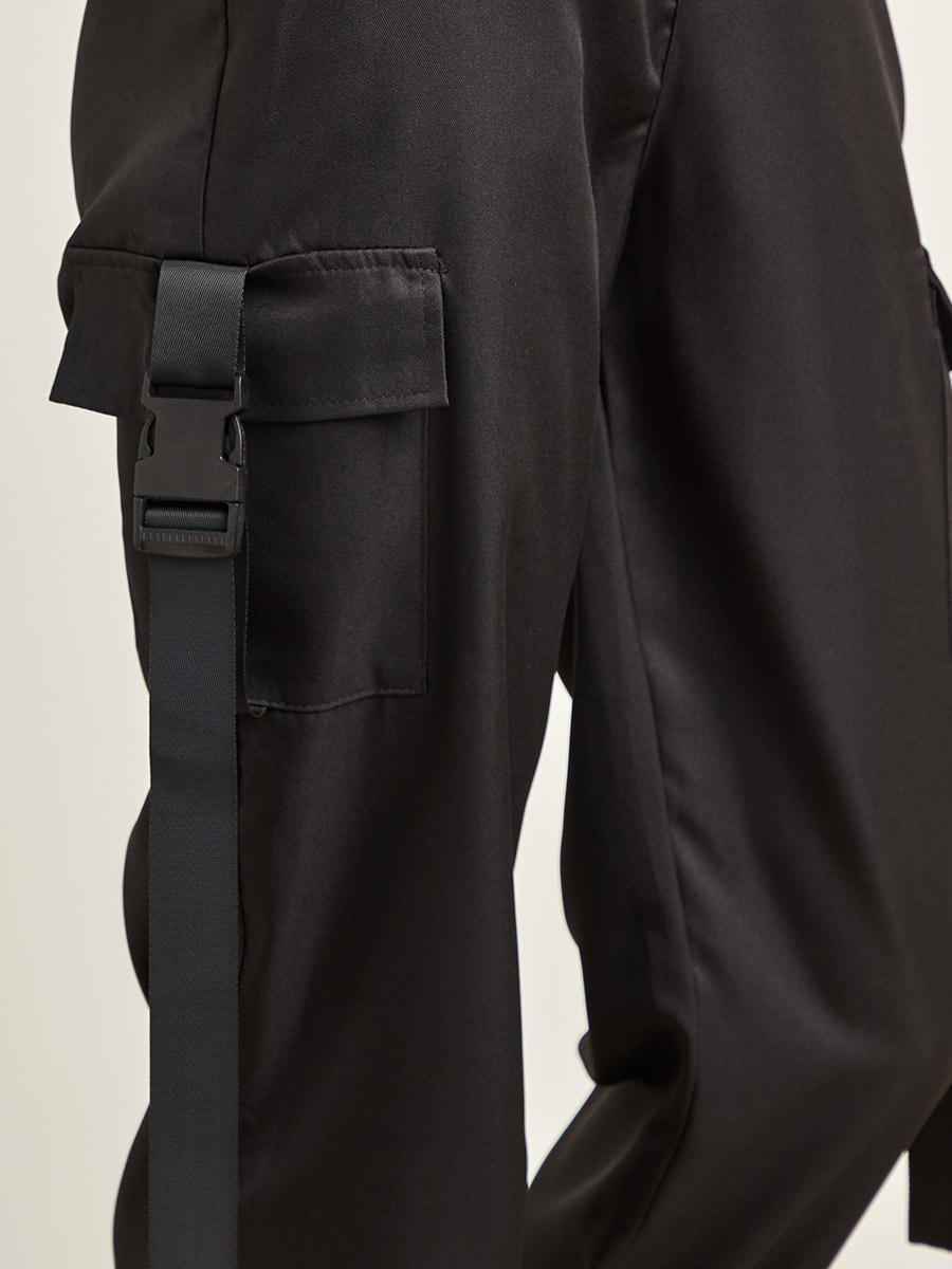 Styli Cargo Pocket Detail Relaxed Fit Utility Pants-women-clothing-trousers-image-3
