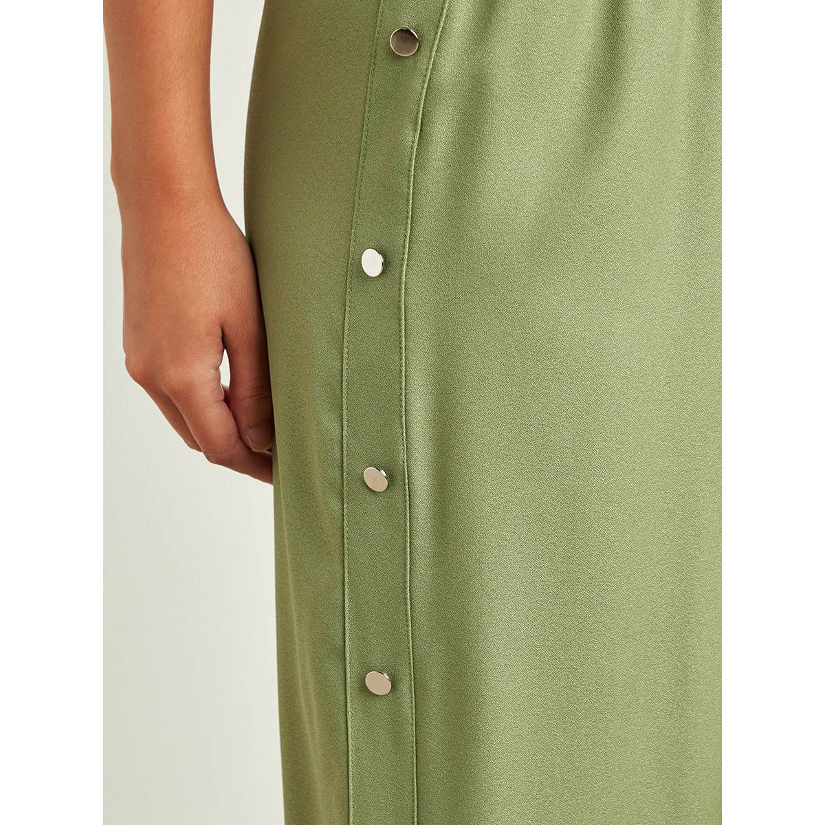بنطلون رياضي بأزرار جانبية من ستايلي-women-clothing-bottoms-joggers-image-4