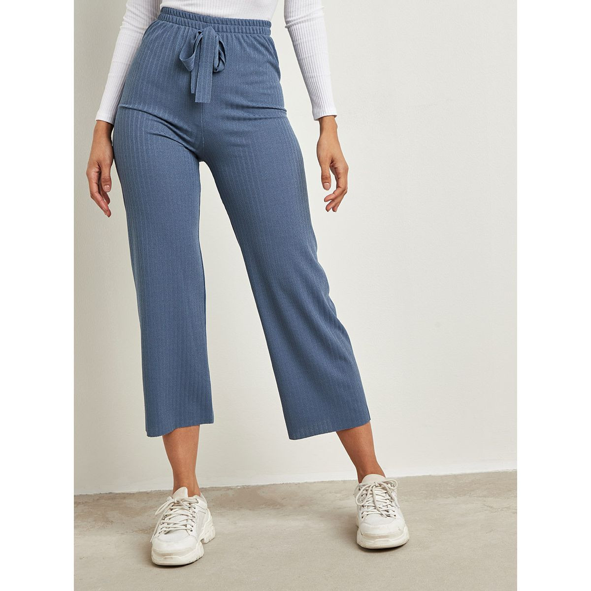 بنطلون بارز الملمس بأرجل واسعة من ستايلي-women-clothing-trousers-image-1