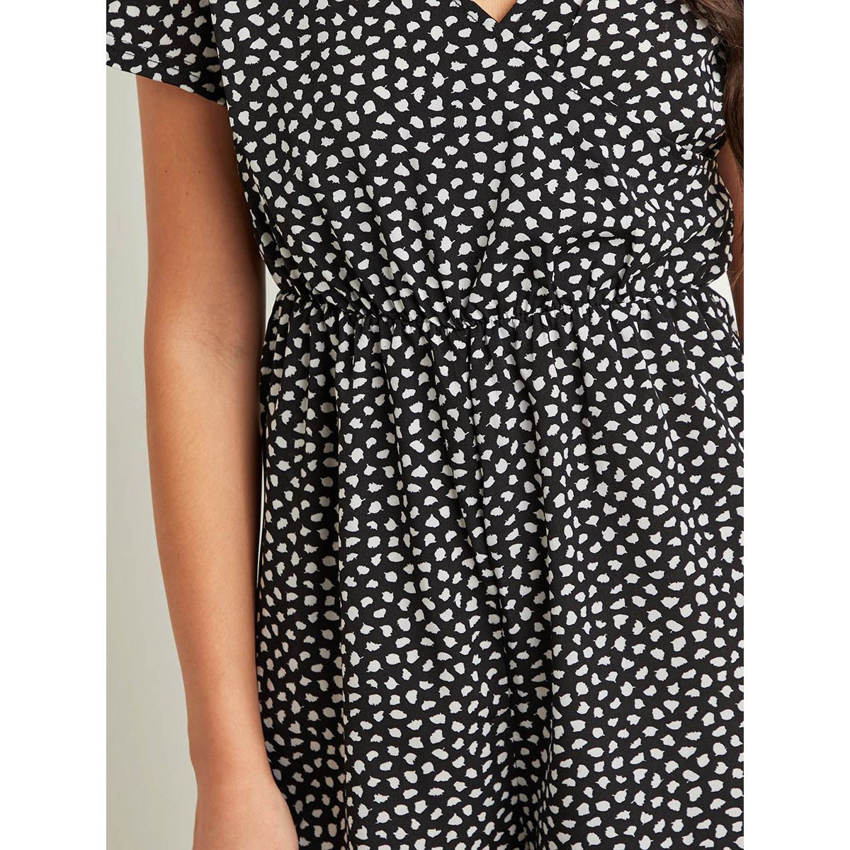 أفرول بطبعات وخصر مطاطي من ستايلي-women-clothing-jumpsuits-image-4