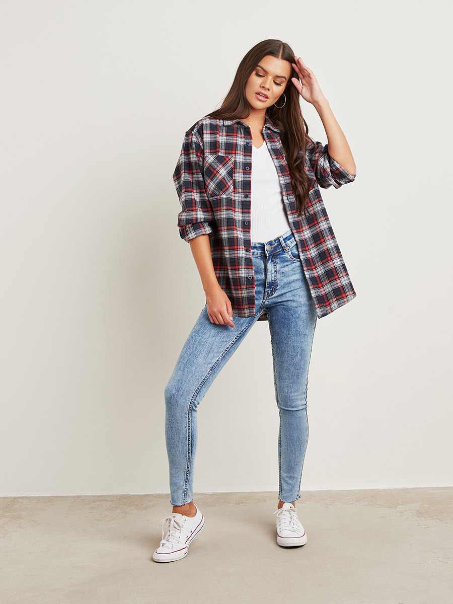 جينز بقصة ضيقة خصر عالي-women-clothing-bottoms-jeans-image-2