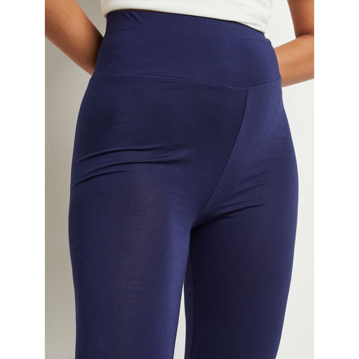 ليقنز بخصر مطاطي-women-clothing-leggings-image-4
