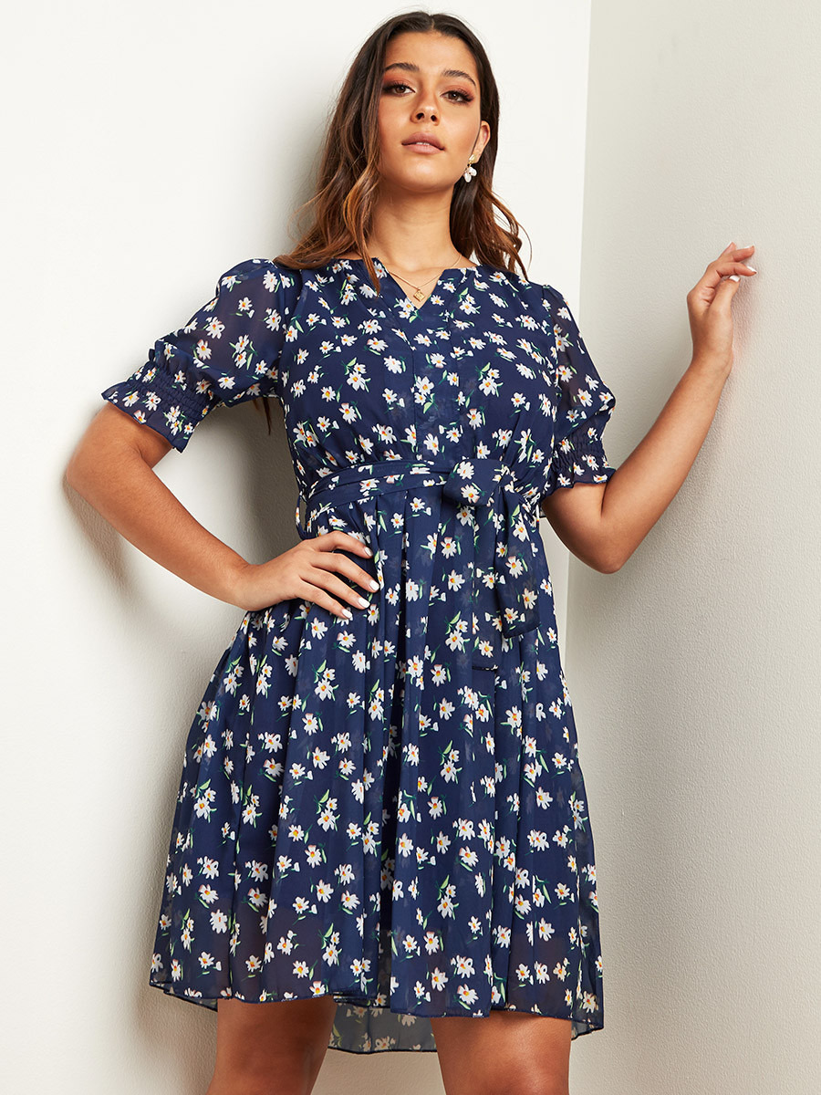 فستان ميدي مطبوع بربطة خصر من ستايلي-women-clothing-dresses-image-1