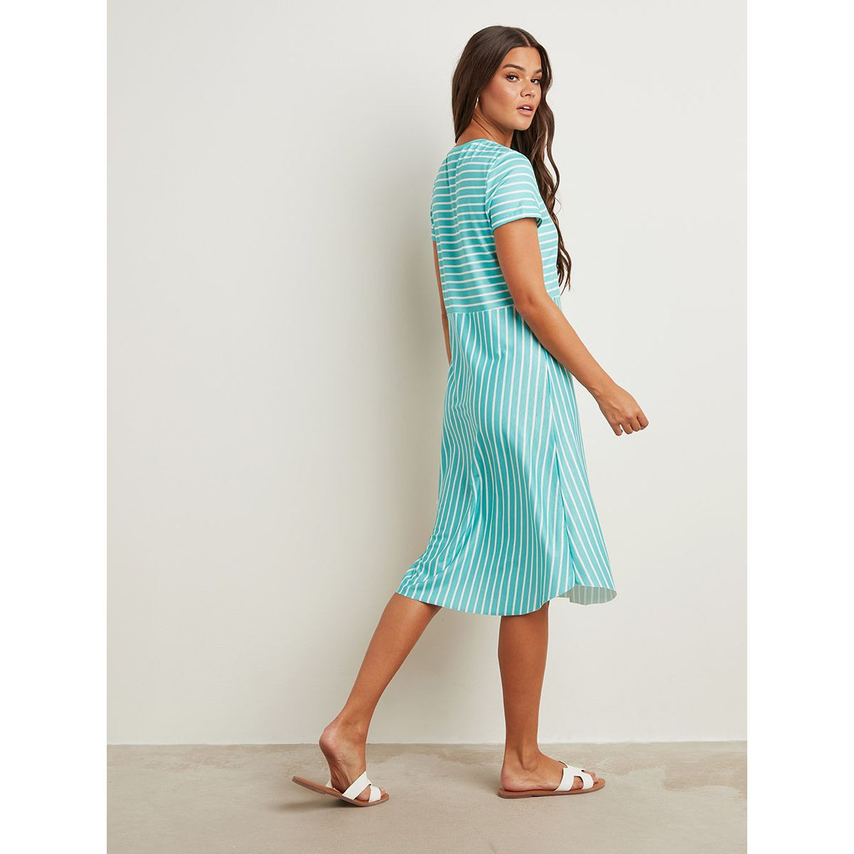 فستان ميدي مخطط بتصميم تيشيرت من ستايلي-women-clothing-dresses-image-2