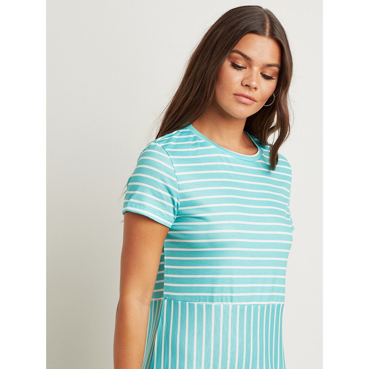 فستان ميدي مخطط بتصميم تيشيرت من ستايلي-women-clothing-dresses-image-4
