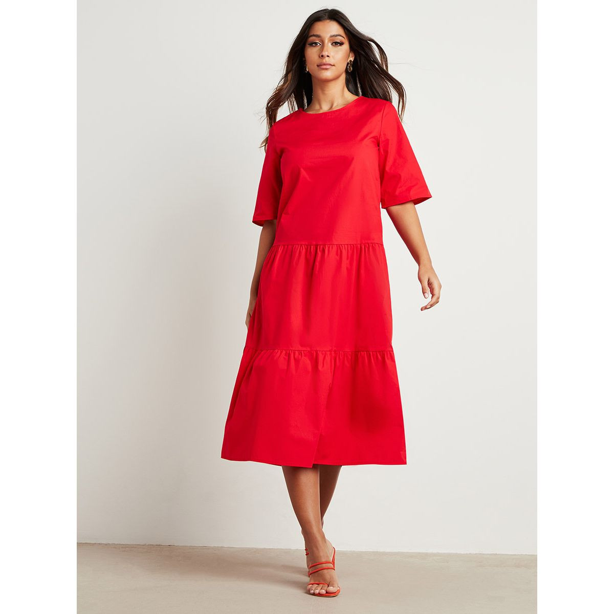 Styli Plain Round Neck Tiered Midi Dress with Short Sleeves-women-clothing-dresses-image-1