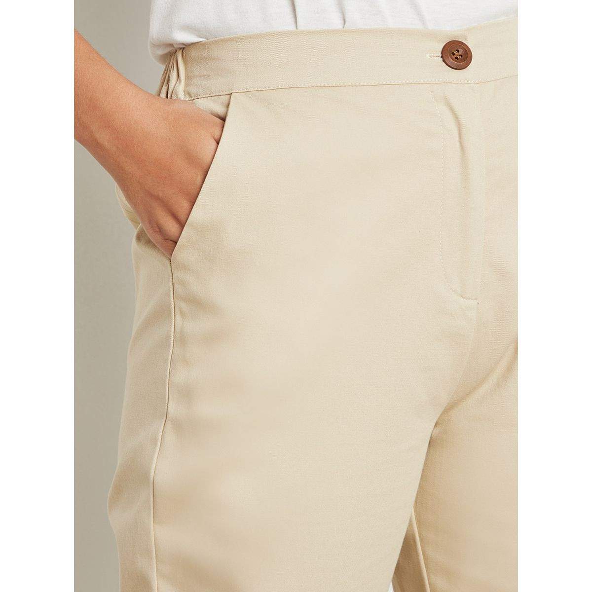 بنطلون قصير بأرجل ضيقة من ستايلي-women-clothing-trousers-image-4
