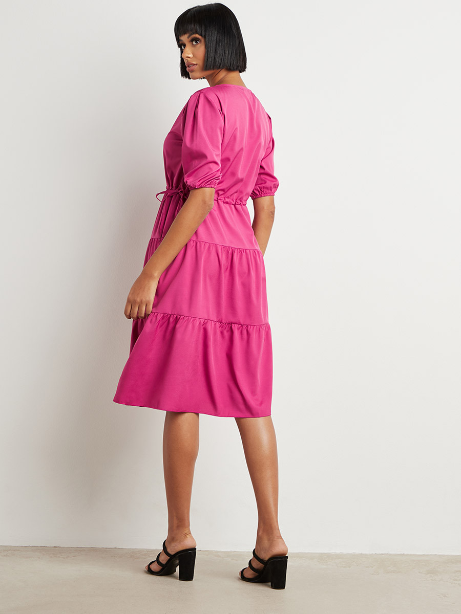 Styli Ruched Side Panel Tiered Midi Dress with V Neck-women-clothing-dresses-image-5