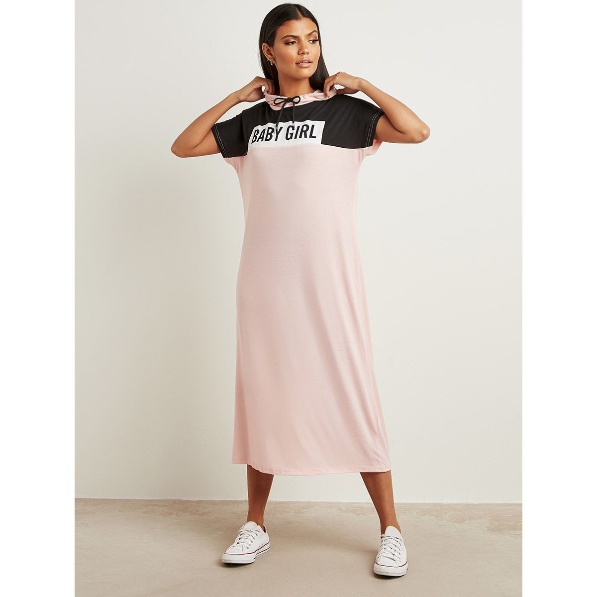 فستان ميدي مطبوع بتصميم تيشيرت من ستايلي-women-clothing-dresses-image-1