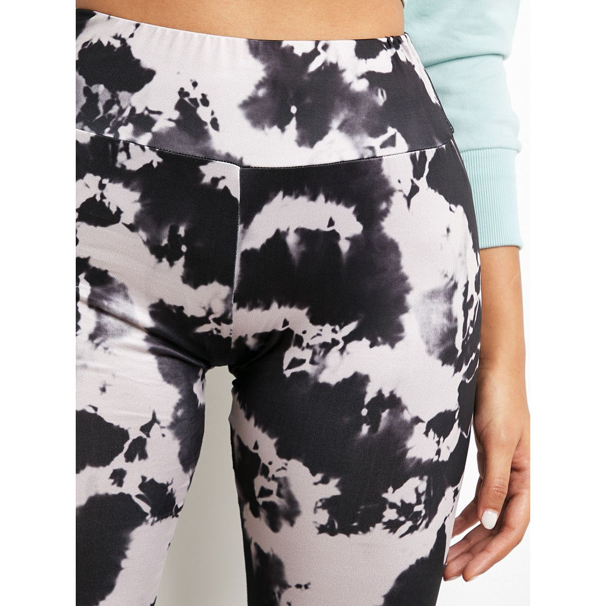 Styli Tie Dye Elastic Waist Leggings-women-clothing-leggings-image-3
